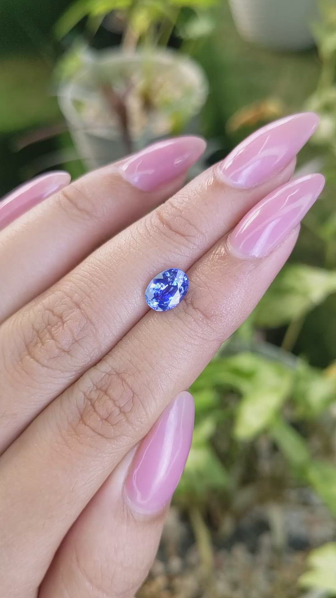 1.57 Ct. Blue Sapphire from Ceylon (Sri Lanka) Size Video