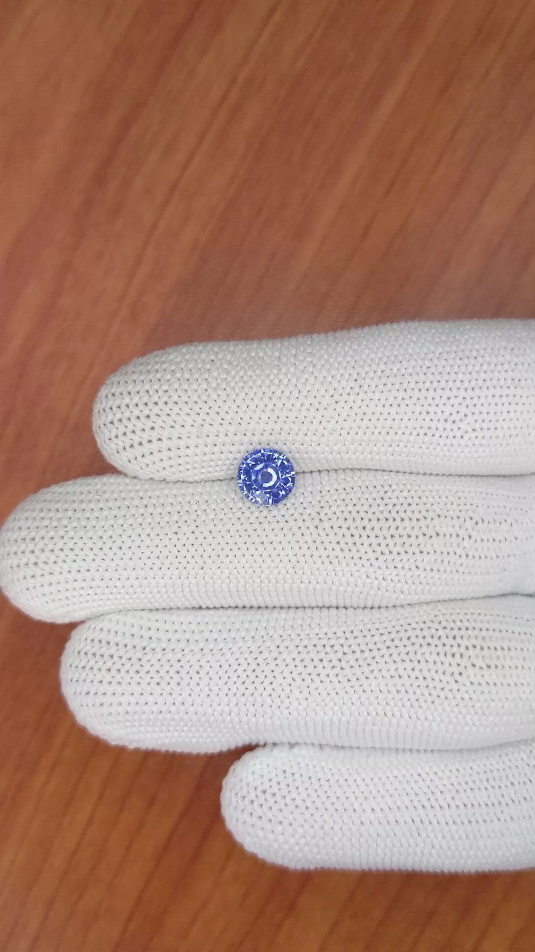 1.67 Ct. Blue Sapphire from Ceylon (Sri Lanka) Size Video