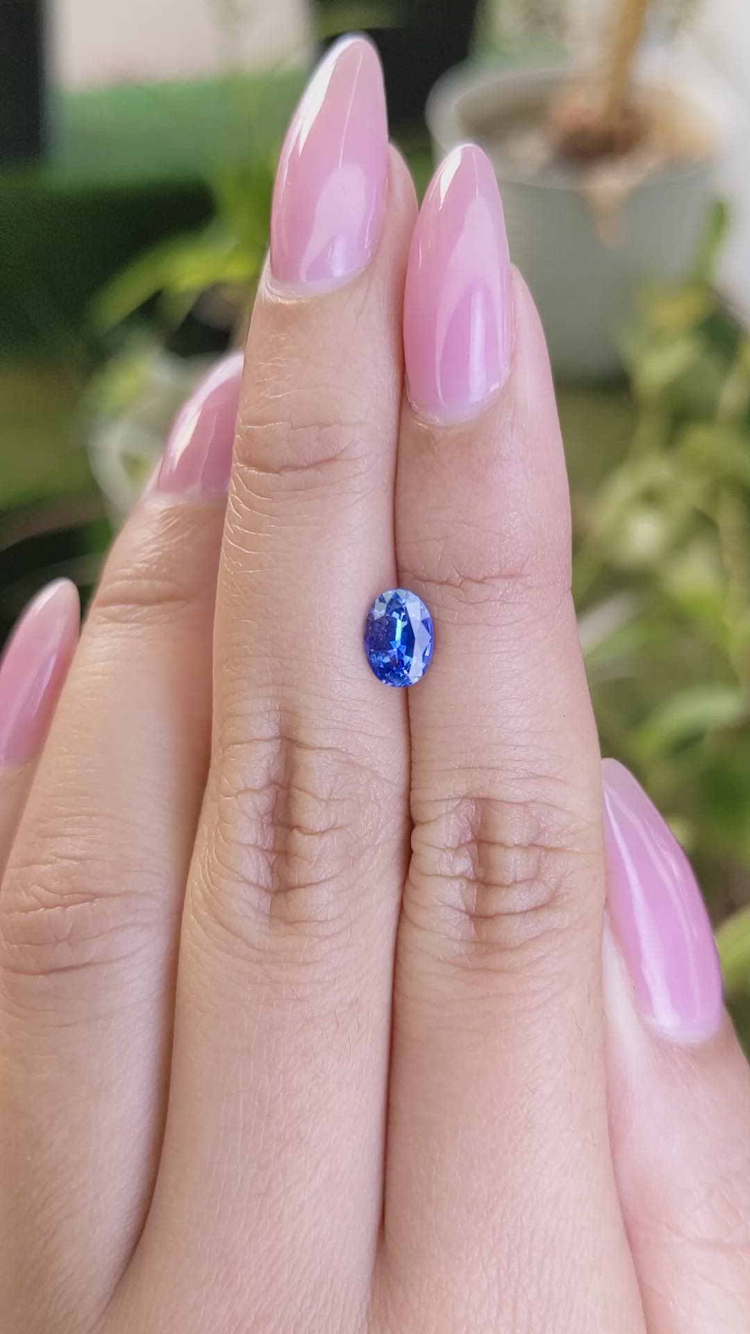 1.09 Ct. Blue Sapphire from Ceylon (Sri Lanka) Size Video
