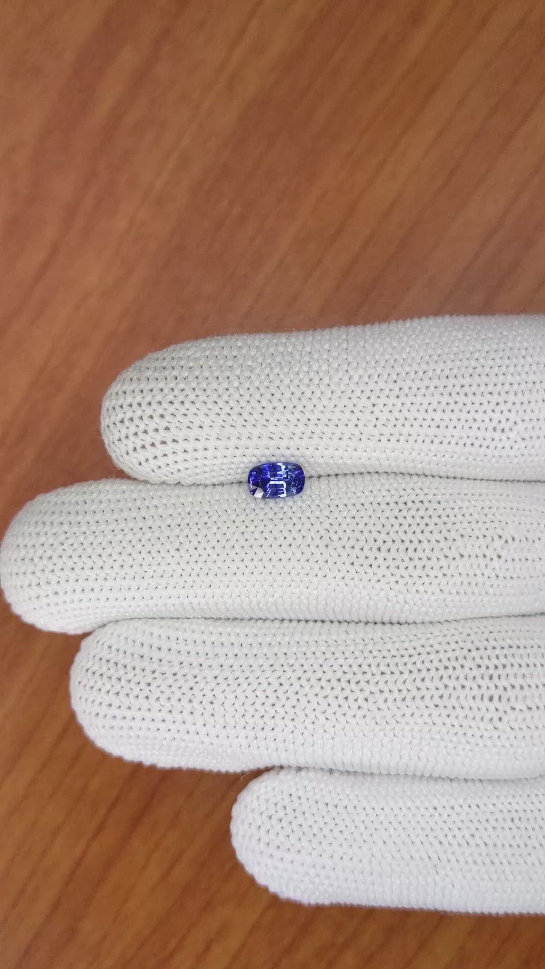 0.88 Ct. Blue Sapphire from Ceylon (Sri Lanka) Size Video