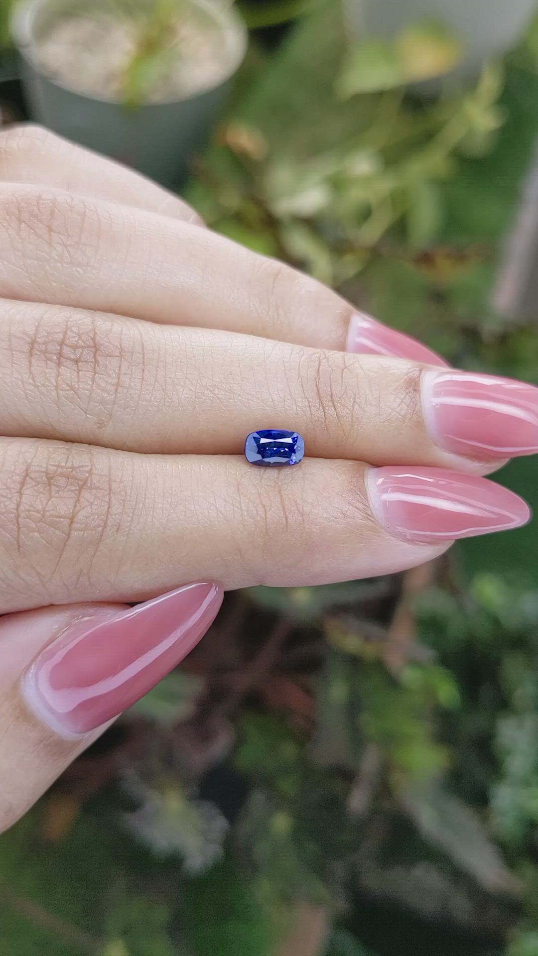 0.88 Ct. Blue Sapphire from Ceylon (Sri Lanka) Size Video