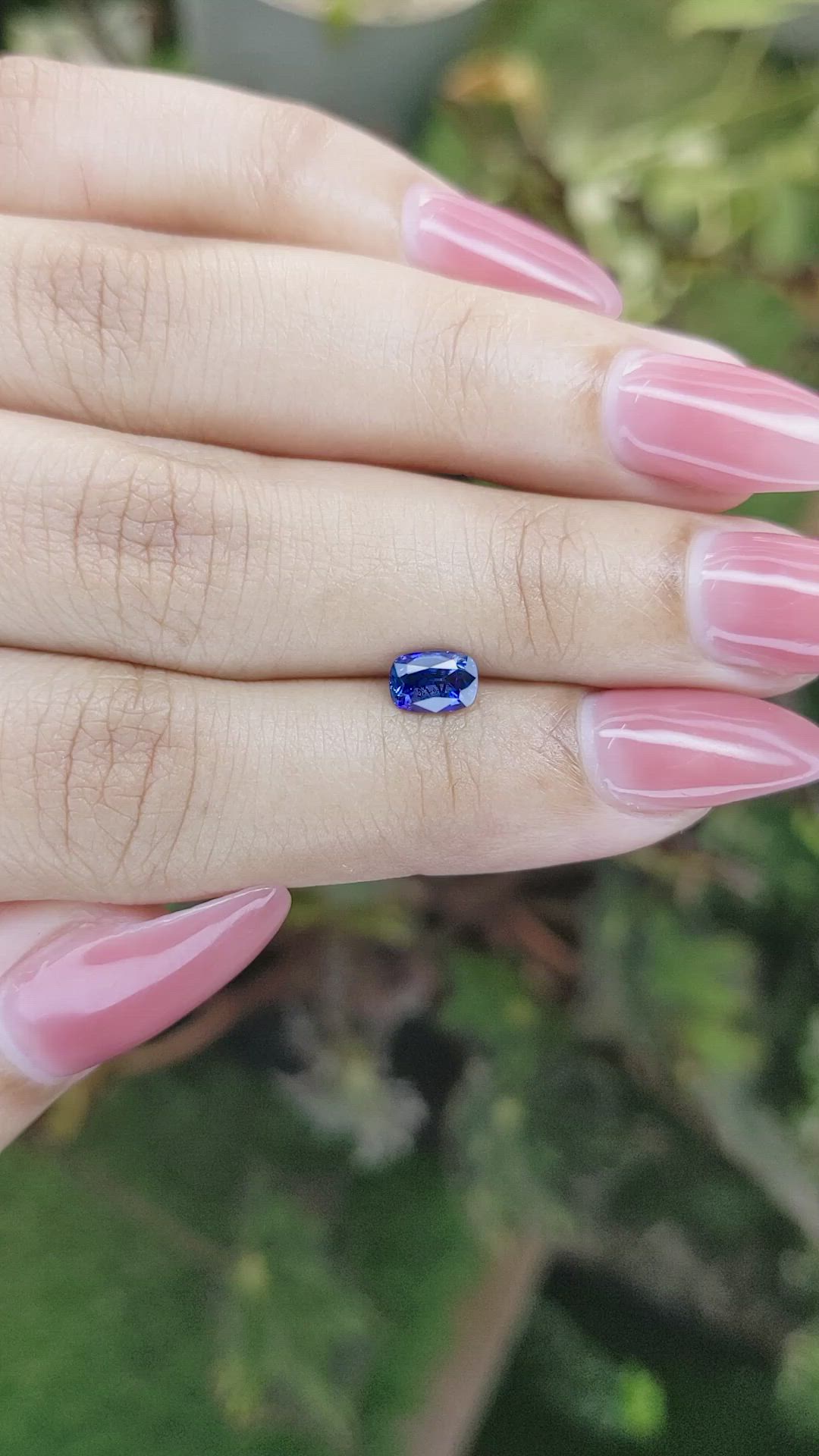 0.82 Ct. Blue Sapphire from Ceylon (Sri Lanka) Size Video