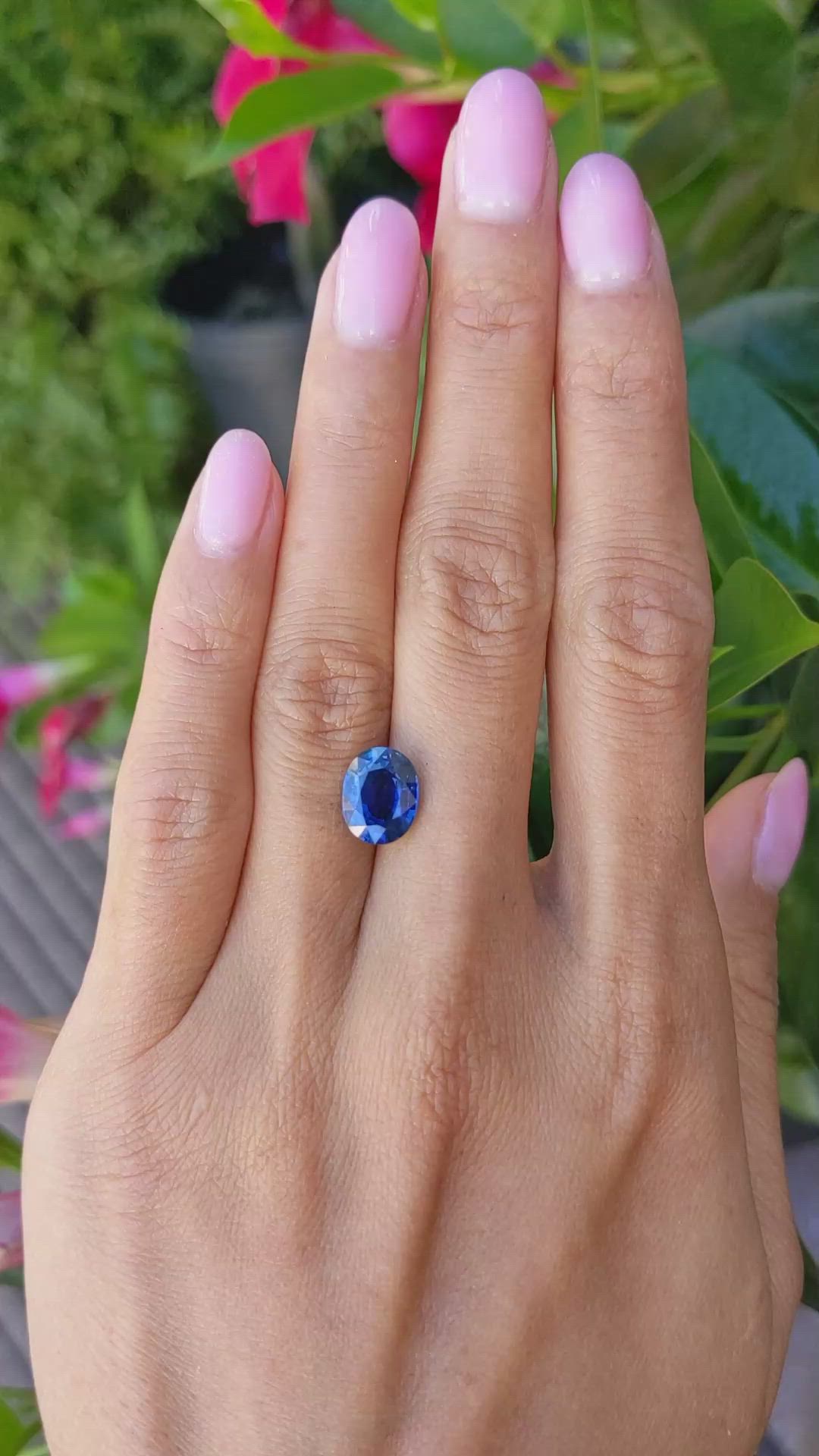 3.50 Ct. Blue Sapphire from Thailand Size Video