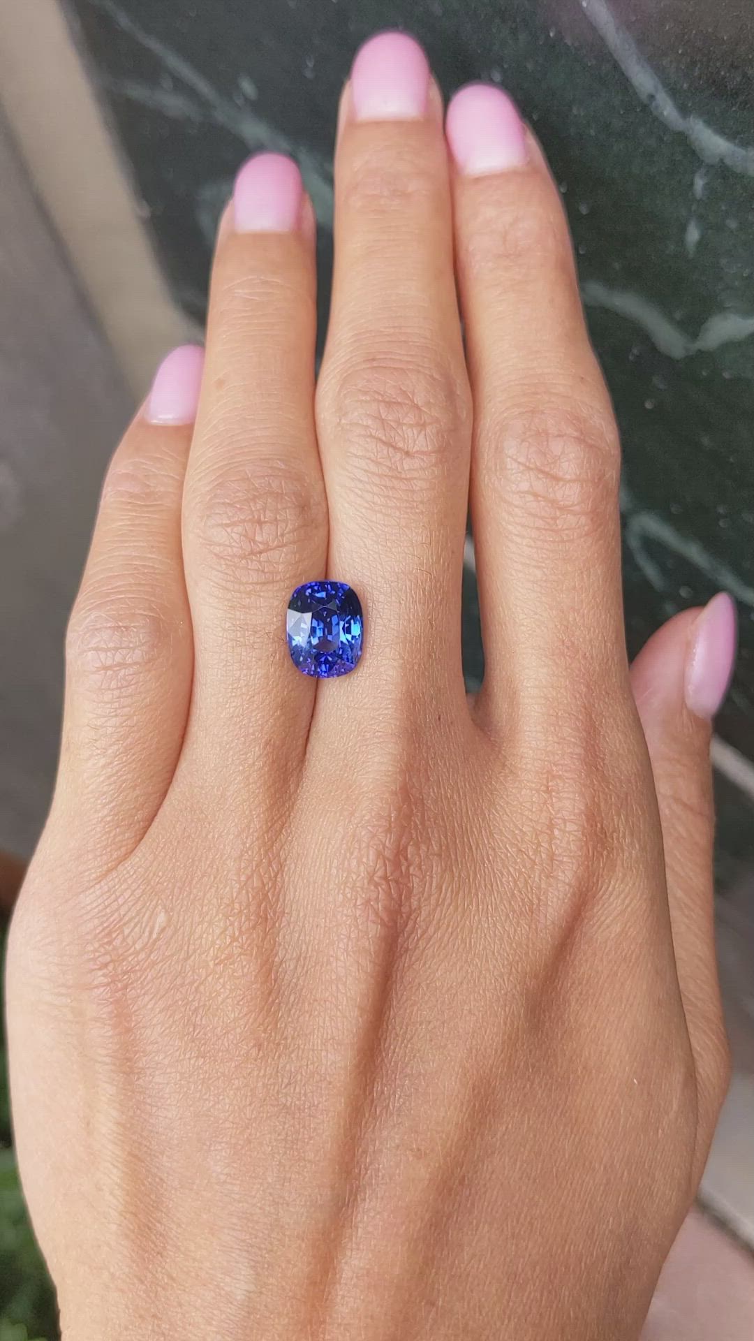 5.17 Ct. Blue Sapphire from Ceylon (Sri Lanka) Size Video