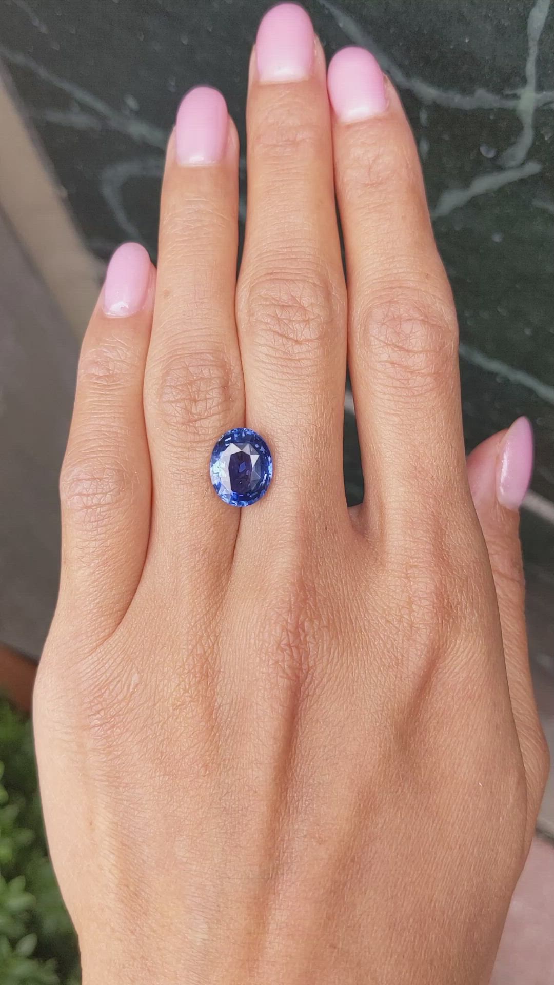 6.09 Ct. Blue Sapphire from Ceylon (Sri Lanka) Size Video