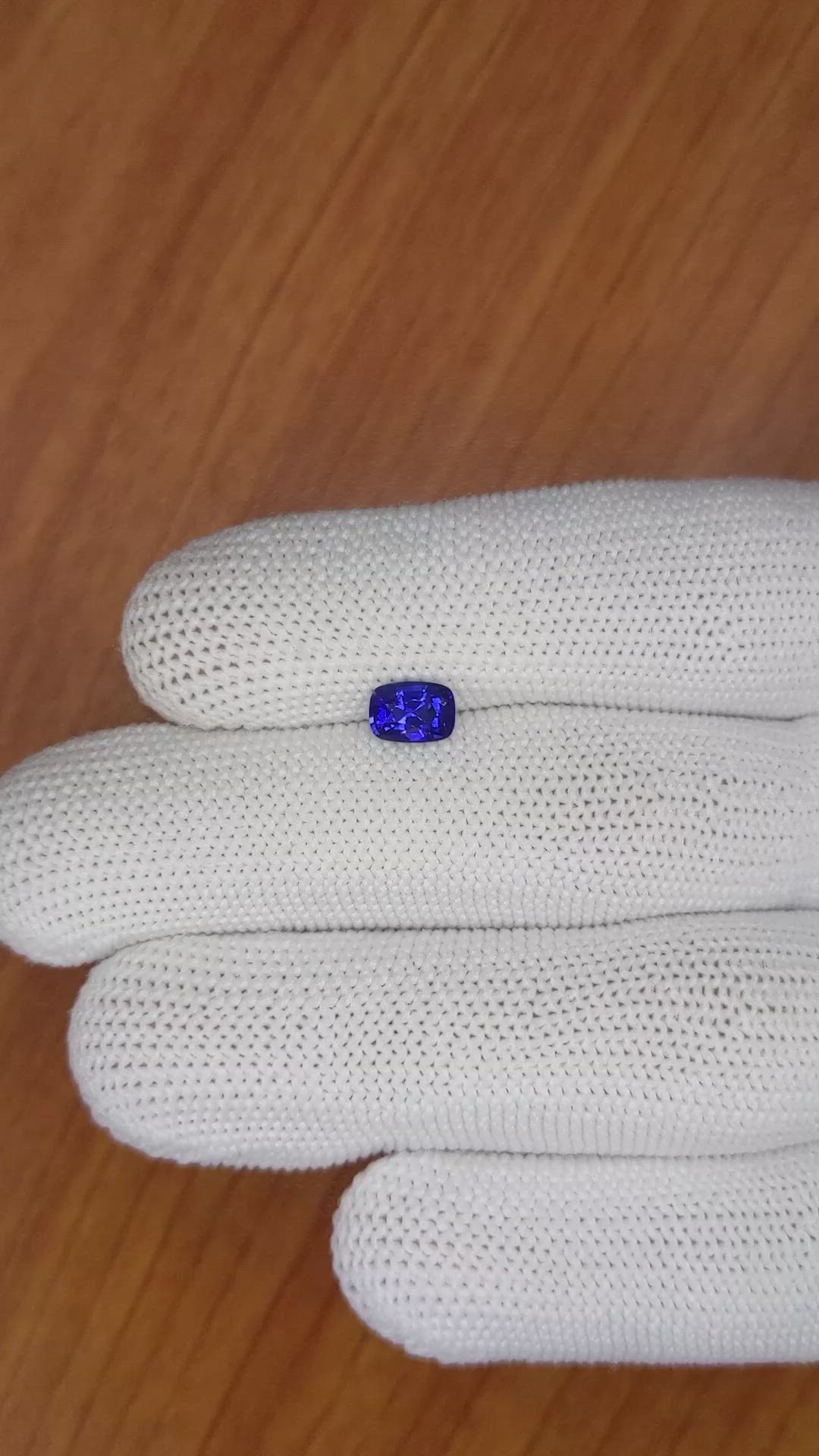 0.88 Ct. Blue Sapphire from Ceylon (Sri Lanka) Size Video