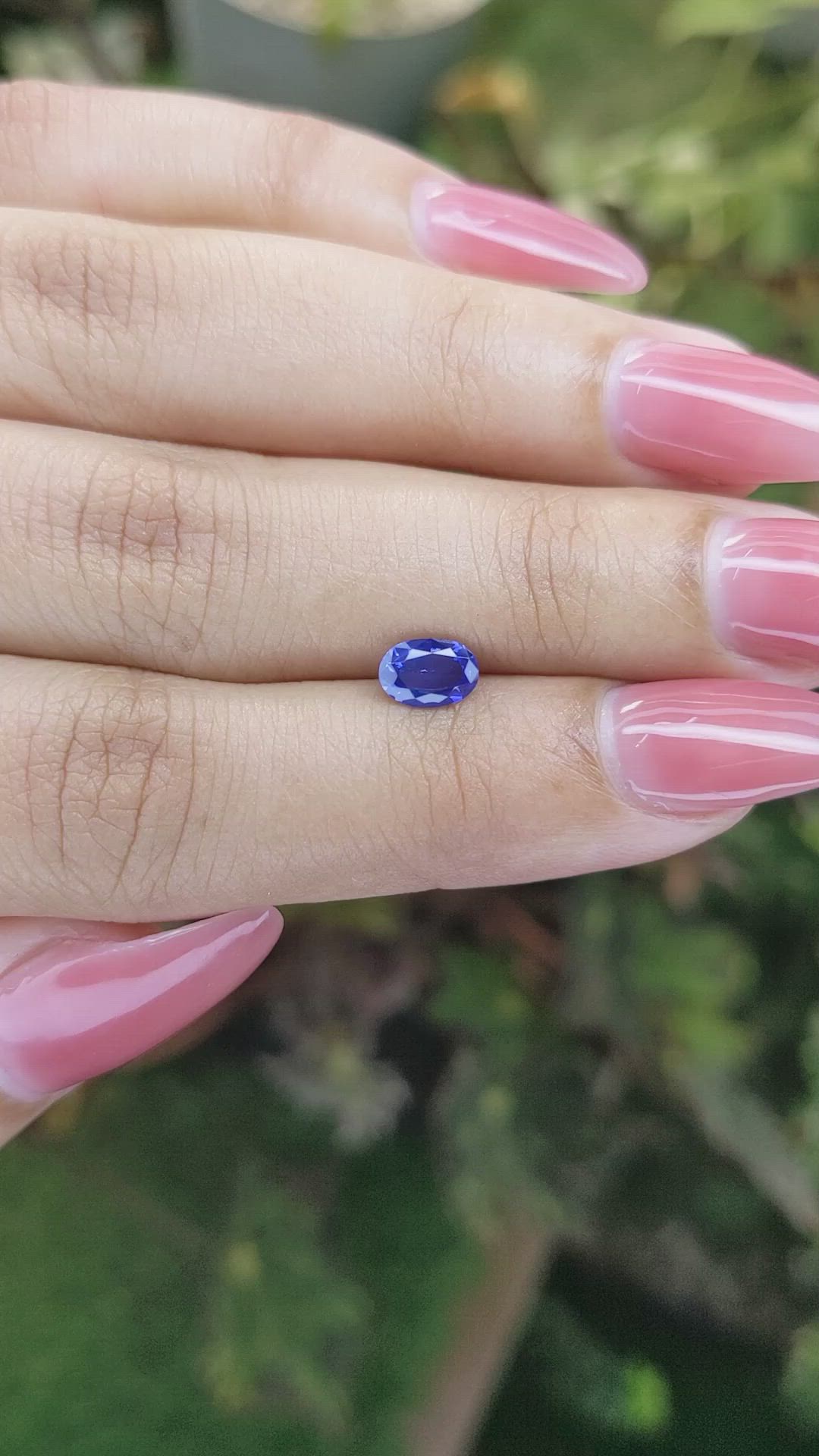 0.80 Ct. Blue Sapphire from Ceylon (Sri Lanka) Size Video