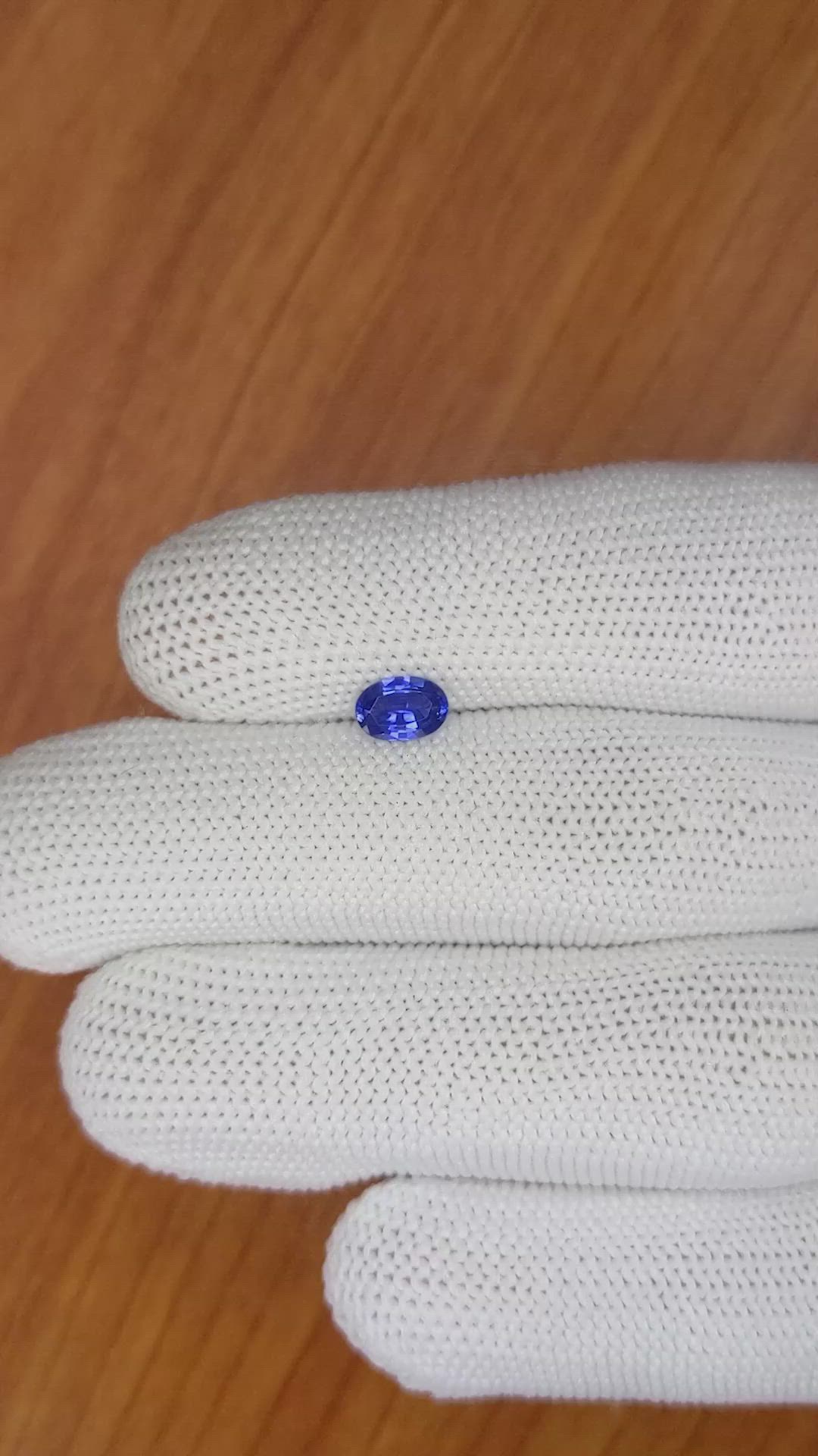 0.80 Ct. Blue Sapphire from Ceylon (Sri Lanka) Size Video