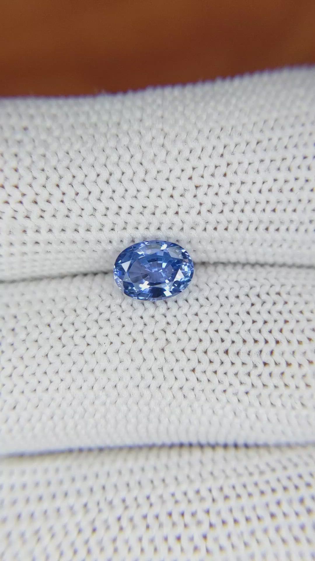 1.16 Ct. Blue Sapphire from Ceylon (Sri Lanka) Size Video