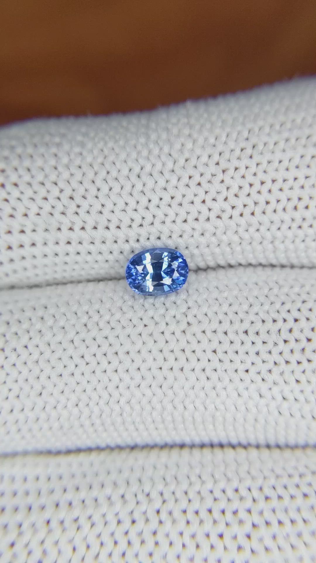 0.75 Ct. Blue Sapphire from Ceylon (Sri Lanka) Size Video