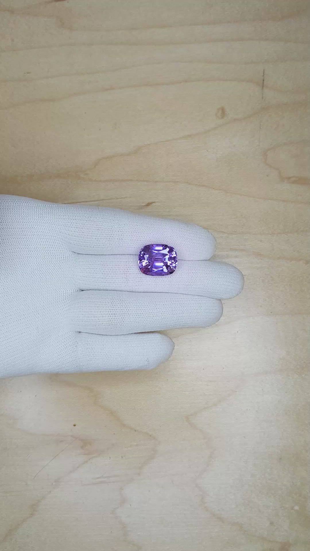 15.93 Ct. Bluish Purple Sapphire from Ceylon (Sri Lanka) Size Video