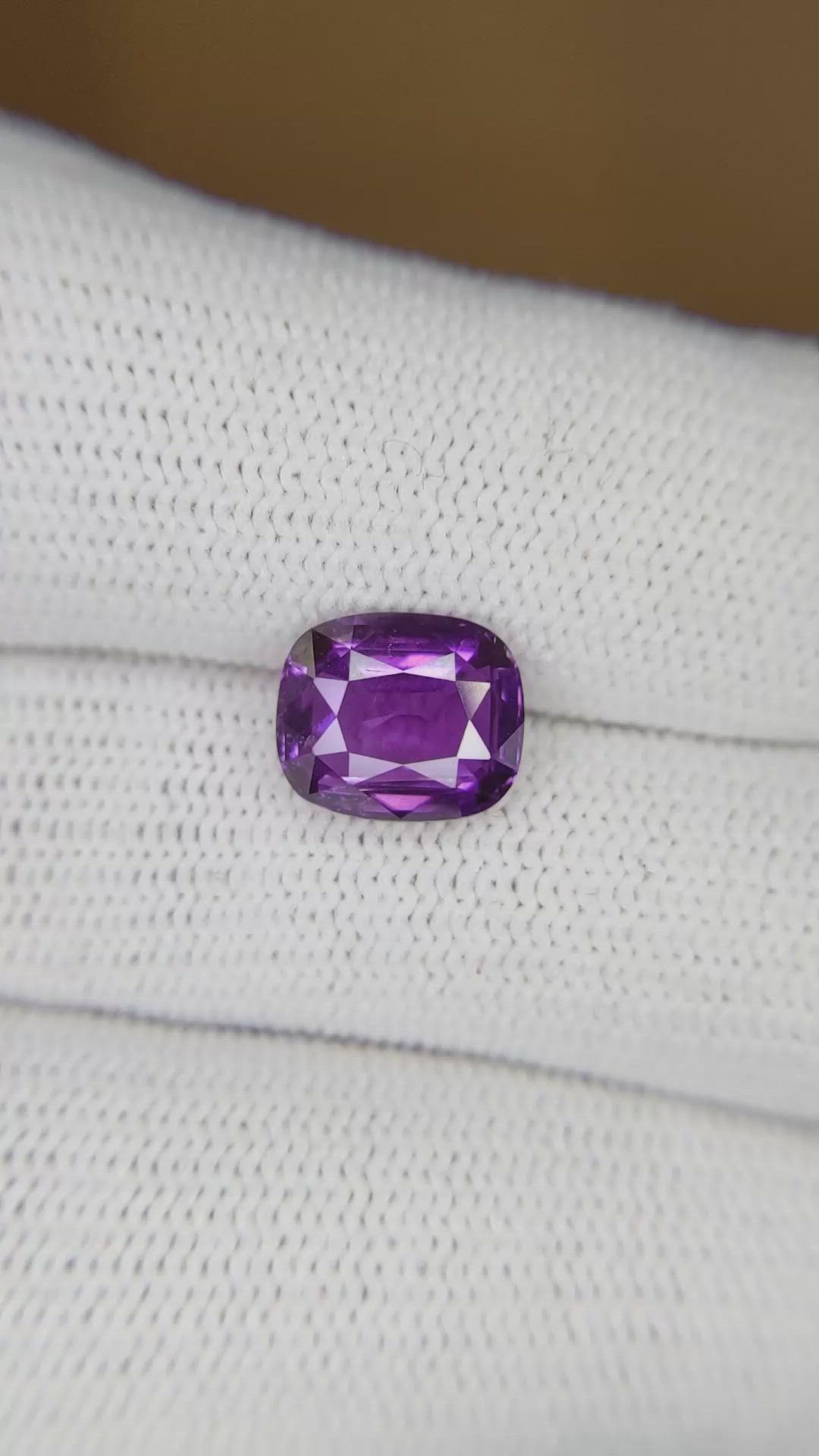 3.03 Ct. Purple Sapphire from Ceylon (Sri Lanka) Size Video
