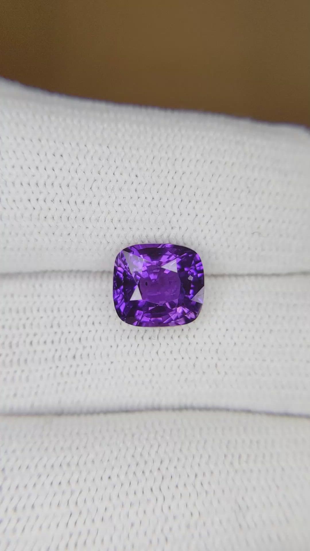 3.12 Ct. Bluish Purple Sapphire from Ceylon (Sri Lanka) Size Video