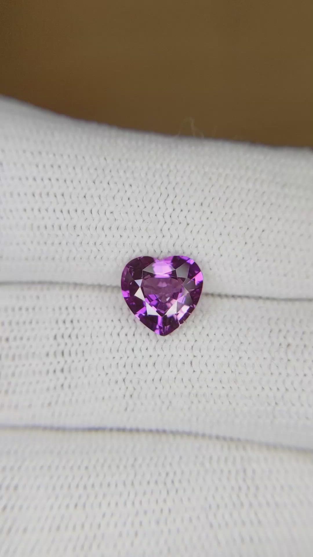 1.76 Ct. Pinkish Purple Sapphire from Ceylon (Sri Lanka) Size Video