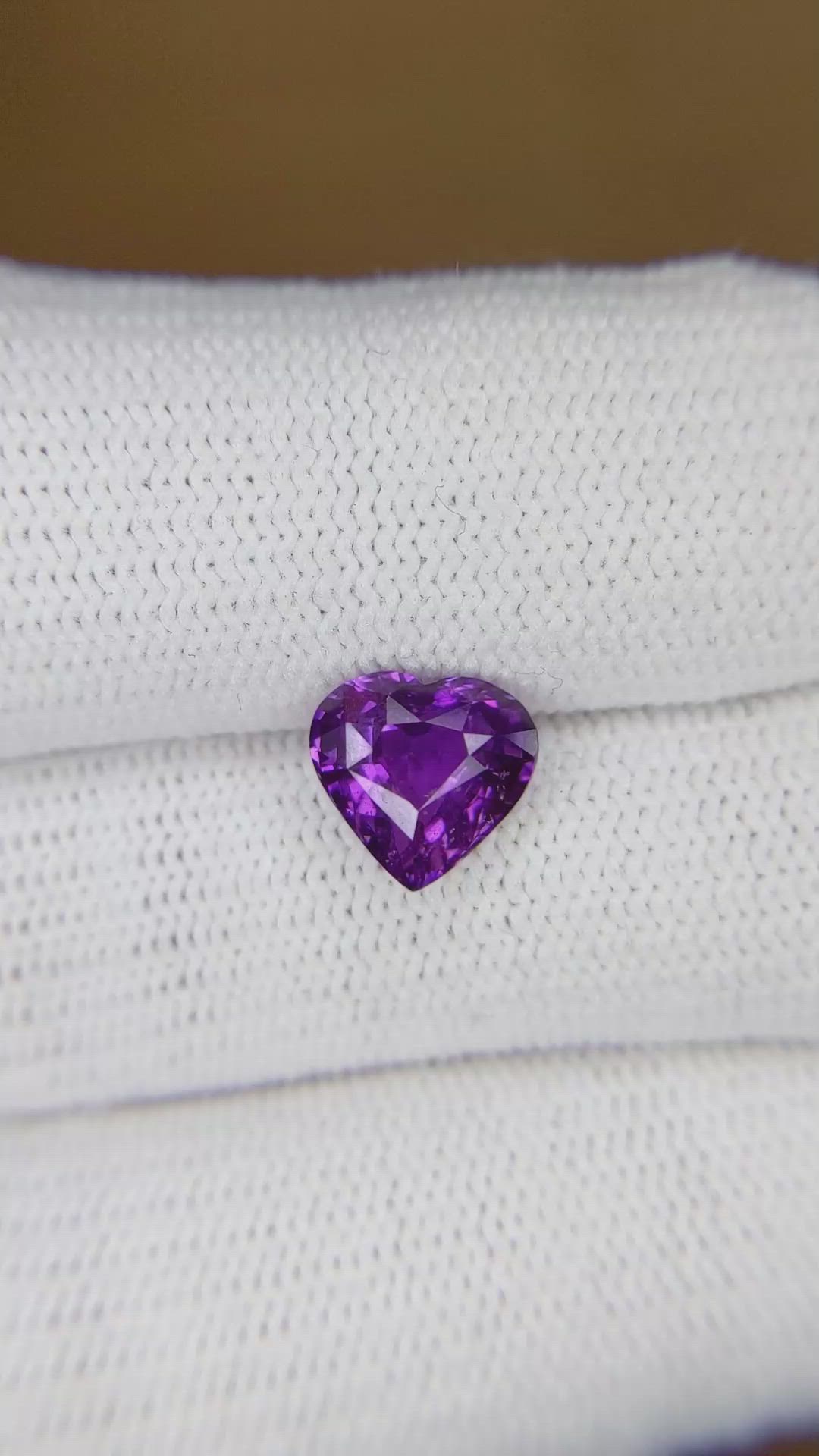 2.09 Ct. Purple Sapphire from Ceylon (Sri Lanka) Size Video