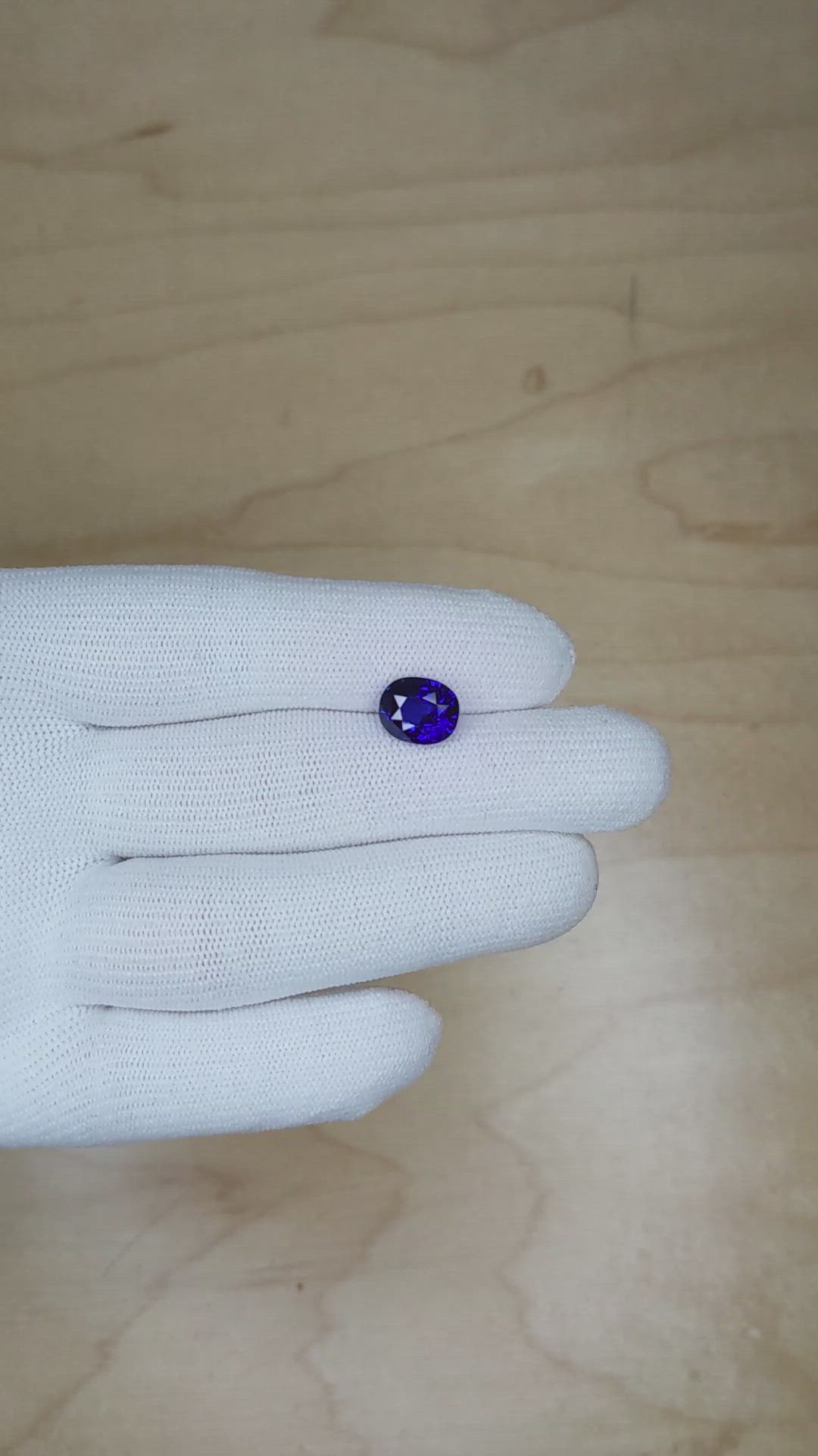 3.55 Ct. Blue Sapphire from Ceylon (Sri Lanka) Size Video