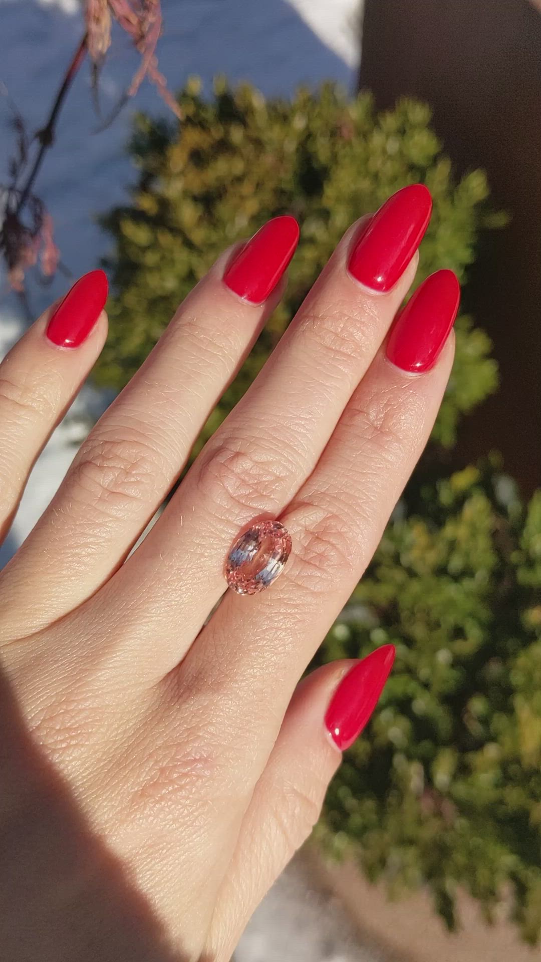 5.09 Ct. Padparadscha Sapphire from Ceylon (Sri Lanka) Size Video