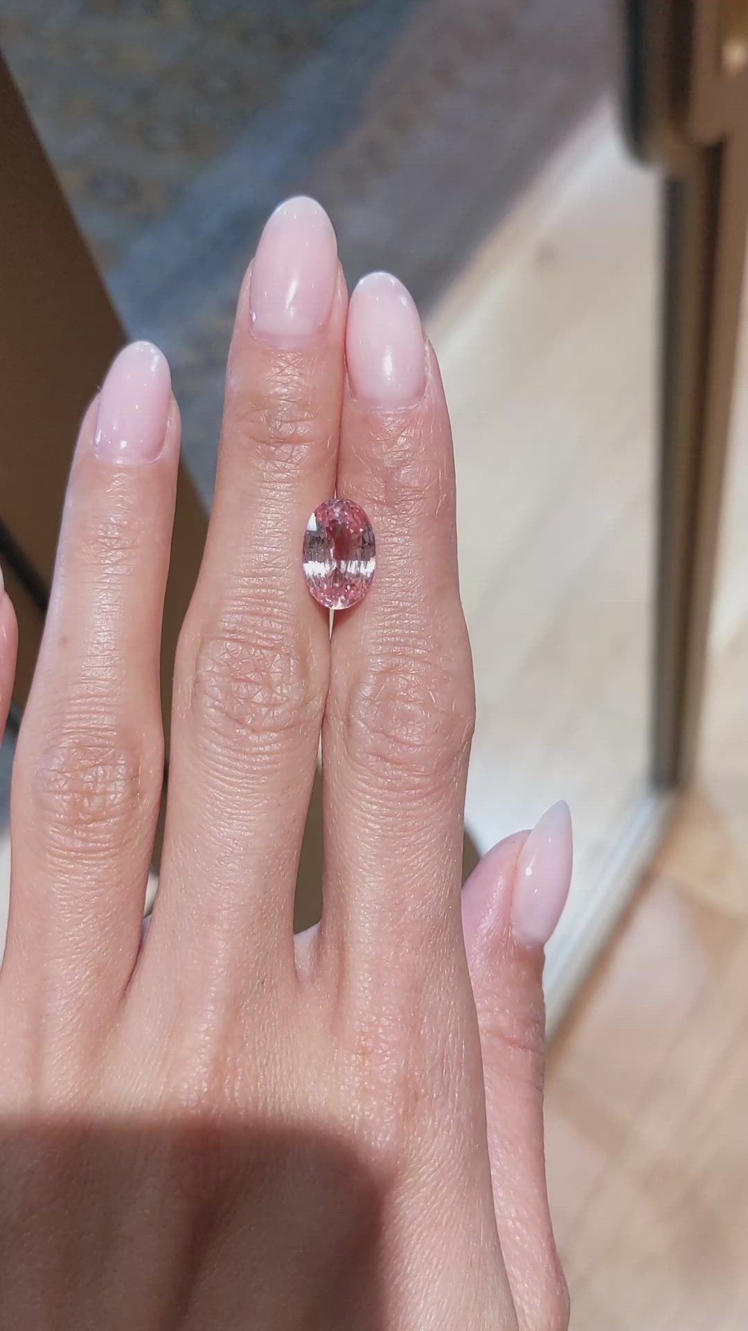 5.09 Ct. Padparadscha Sapphire from Ceylon (Sri Lanka) Size Video
