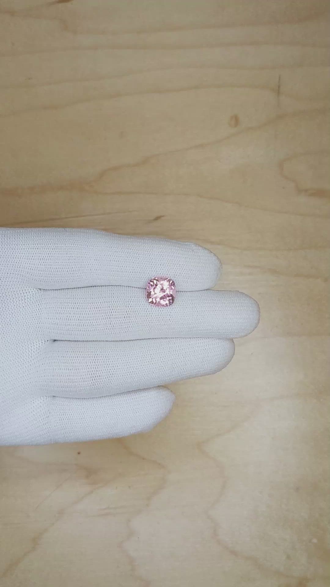 4.19 Ct. Pink Sapphire from Ceylon (Sri Lanka) Size Video