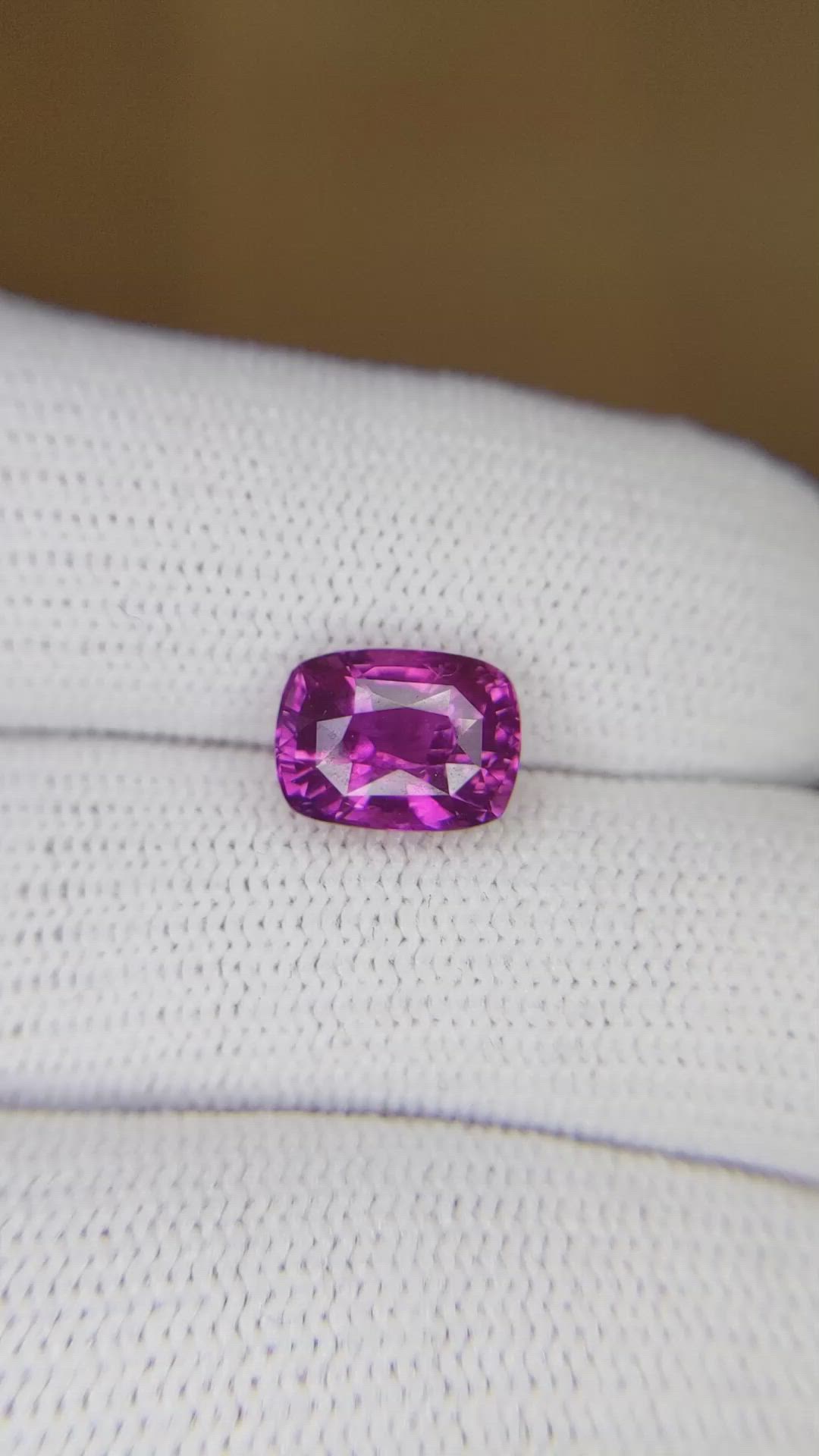 3.05 Ct. Purplish Pink Sapphire from Madagascar Size Video