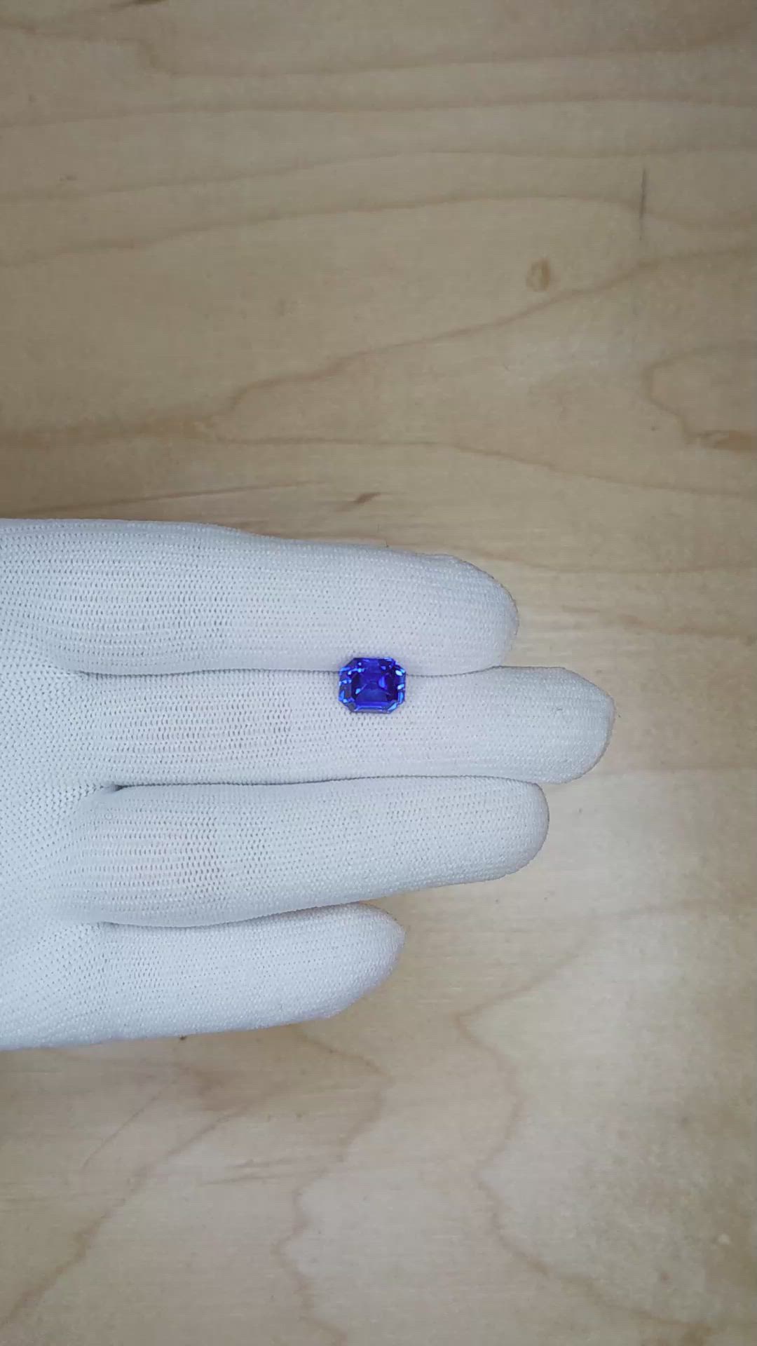 3.51 Ct. Blue Sapphire from Ceylon (Sri Lanka) Size Video