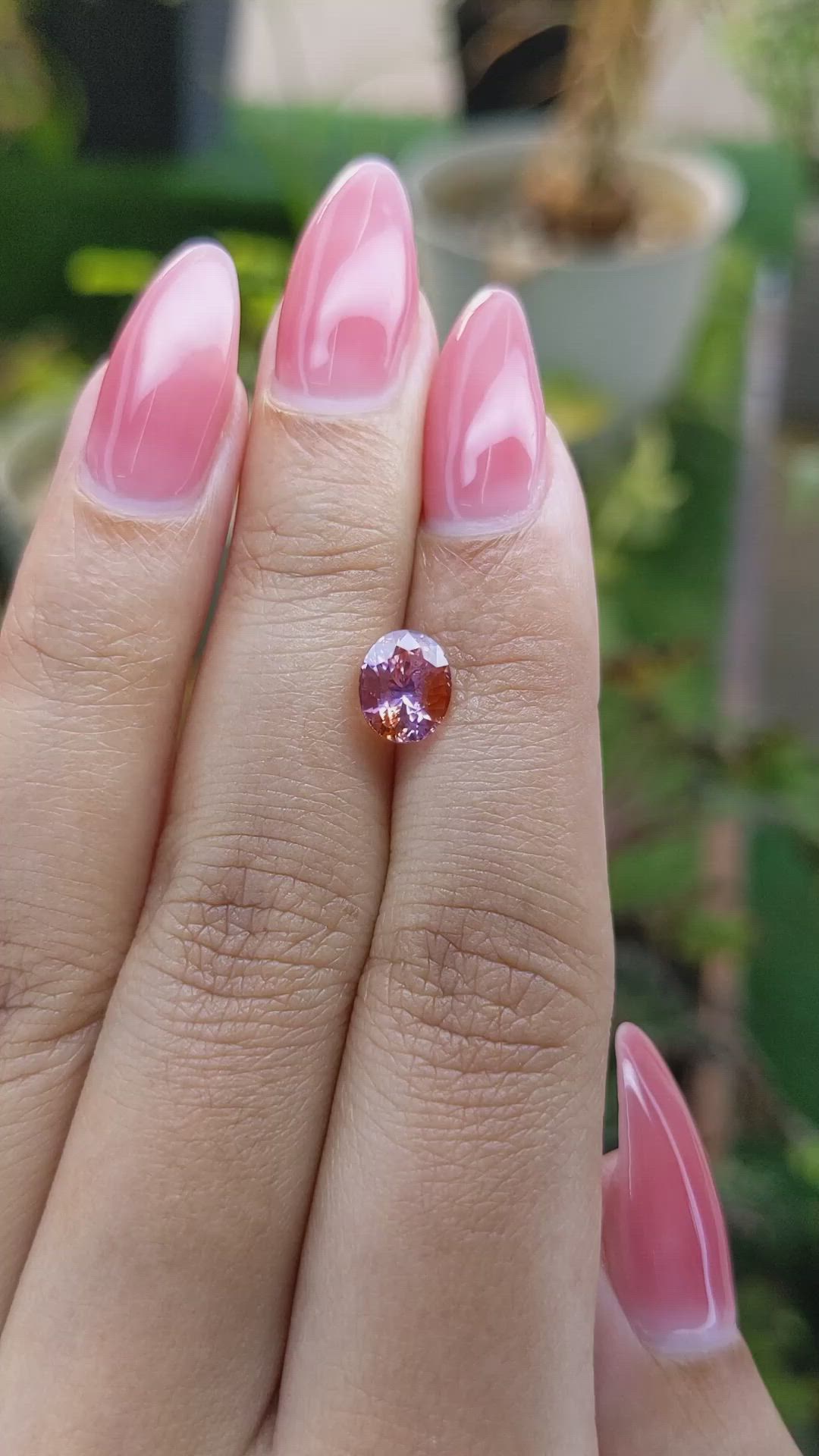 2.08 Ct. Padparadscha Sapphire from Ceylon (Sri Lanka) Size Video