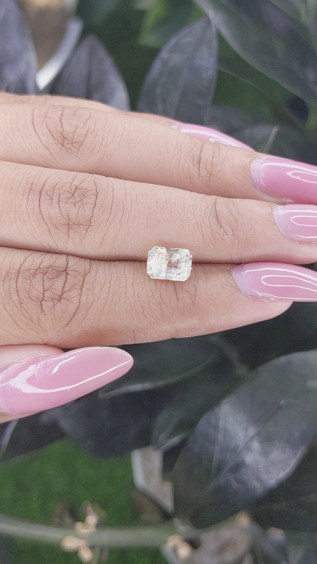 2.05 Ct. Yellow Sapphire from Ceylon (Sri Lanka) Size Video