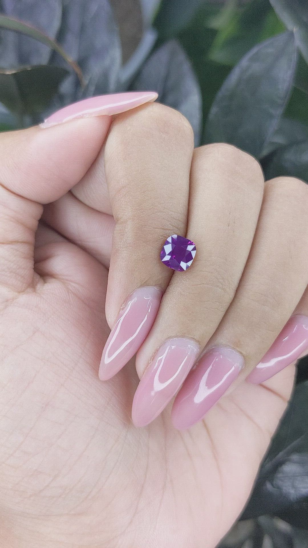 1.52 Ct. Pinkish Purple Sapphire from Ceylon (Sri Lanka) Size Video