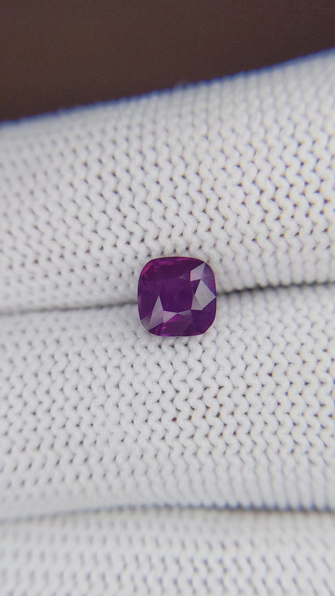 1.52 Ct. Pinkish Purple Sapphire from Ceylon (Sri Lanka) Size Video