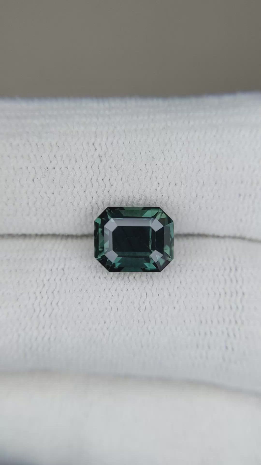 3.03 Ct. Bluish Green Sapphire from Ceylon (Sri Lanka) Size Video