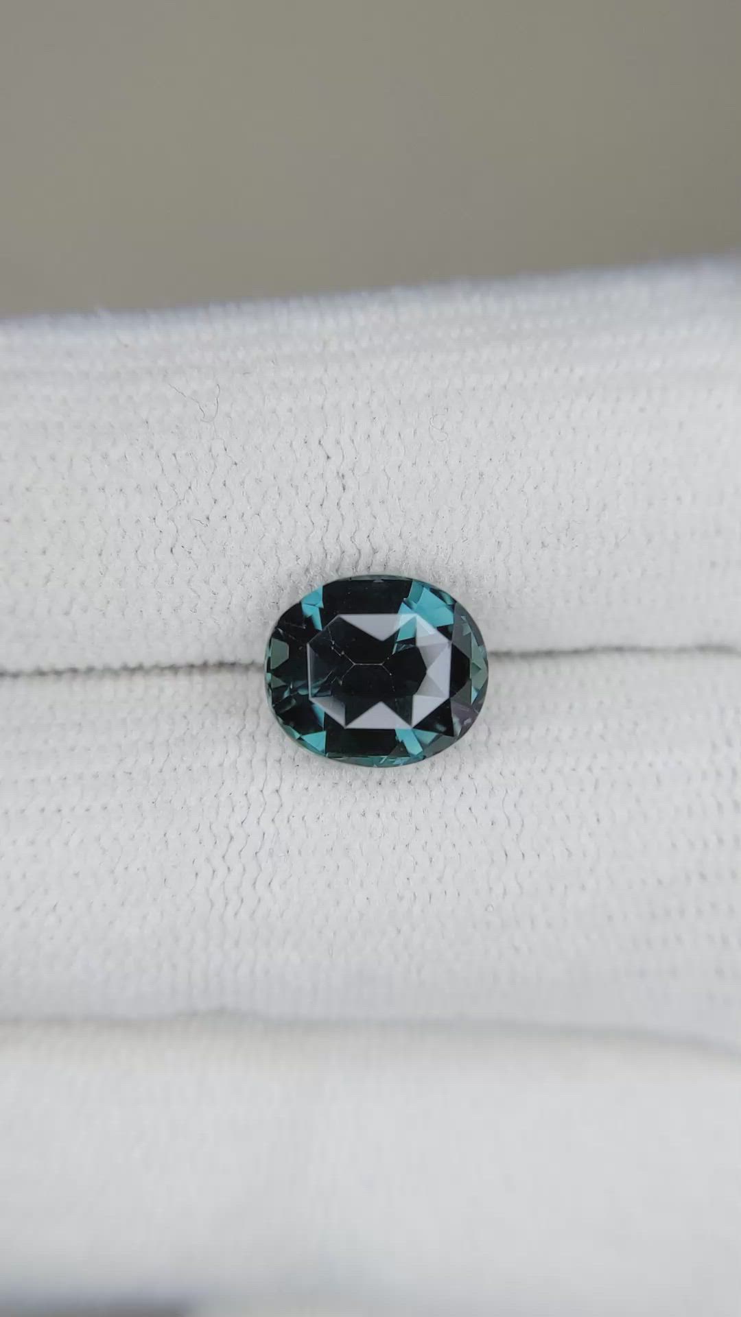 3.12 Ct. Greenish Blue Sapphire from Ceylon (Sri Lanka) Size Video