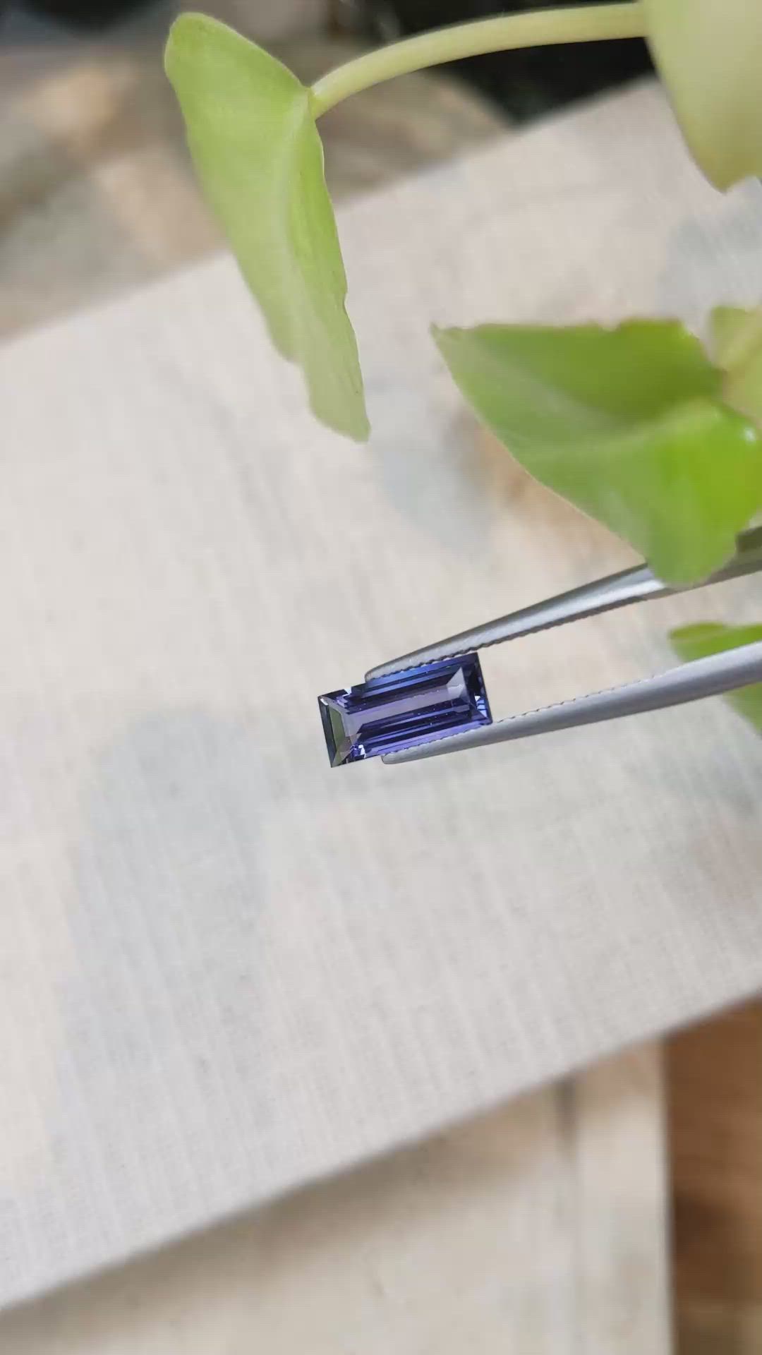 2.25 Ct. Blue Sapphire from Ceylon (Sri Lanka) Size Video