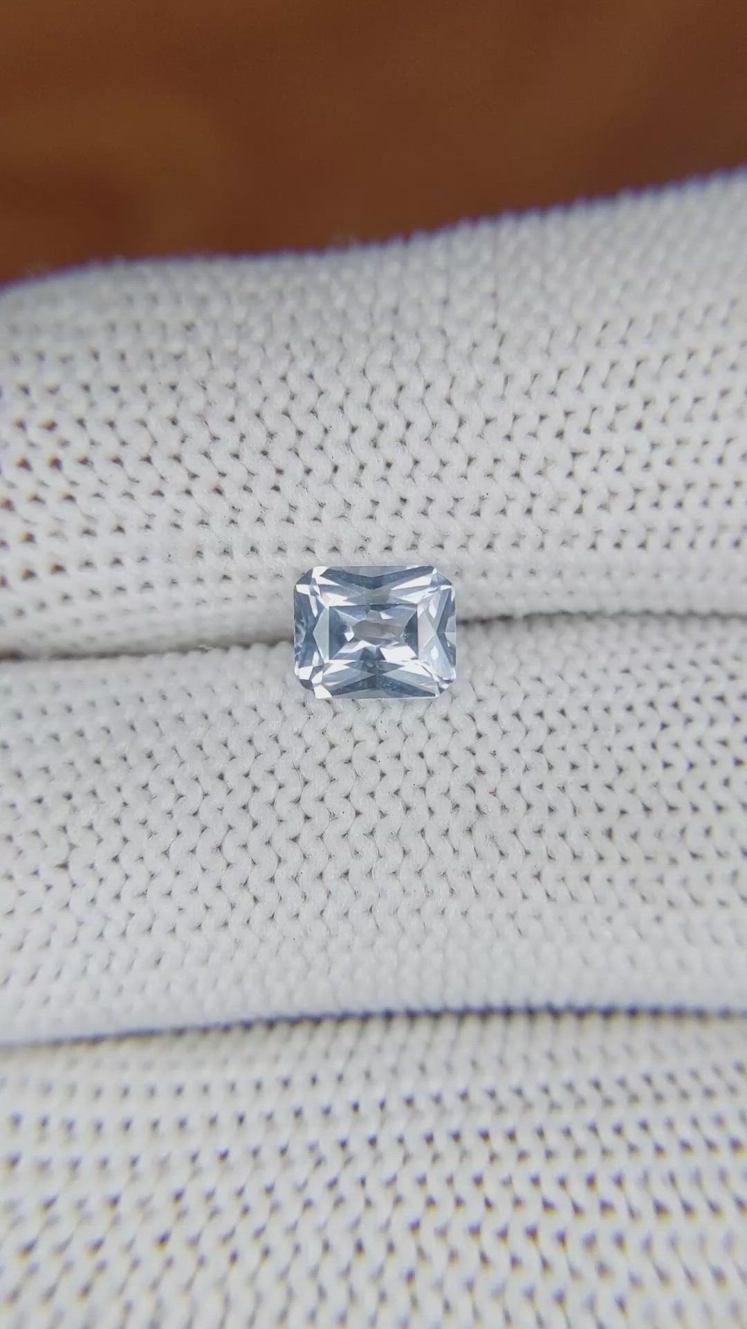 1.07 Ct. Blue Sapphire from Ceylon (Sri Lanka) Size Video