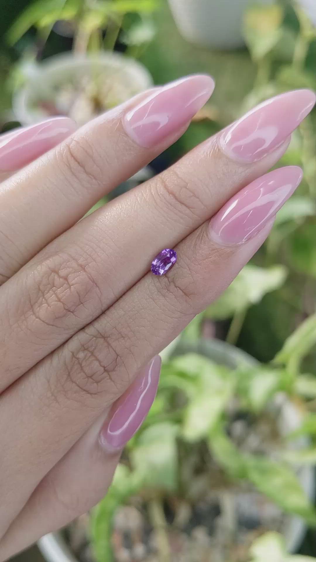 0.55 Ct. Pinkish Purple Sapphire from Ceylon (Sri Lanka) Size Video