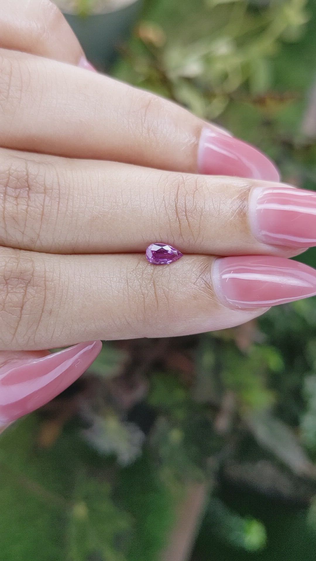 0.41 Ct. Pinkish Purple Sapphire from Ceylon (Sri Lanka) Size Video