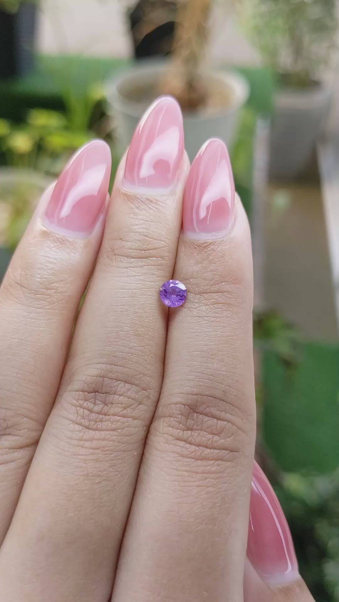 0.44 Ct. Pinkish Purple Sapphire from Ceylon (Sri Lanka) Size Video