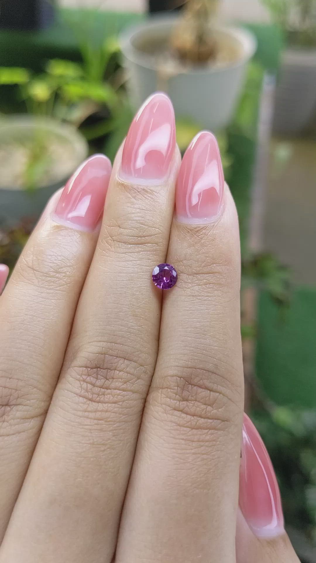 0.42 Ct. Pinkish Purple Sapphire from Ceylon (Sri Lanka) Size Video