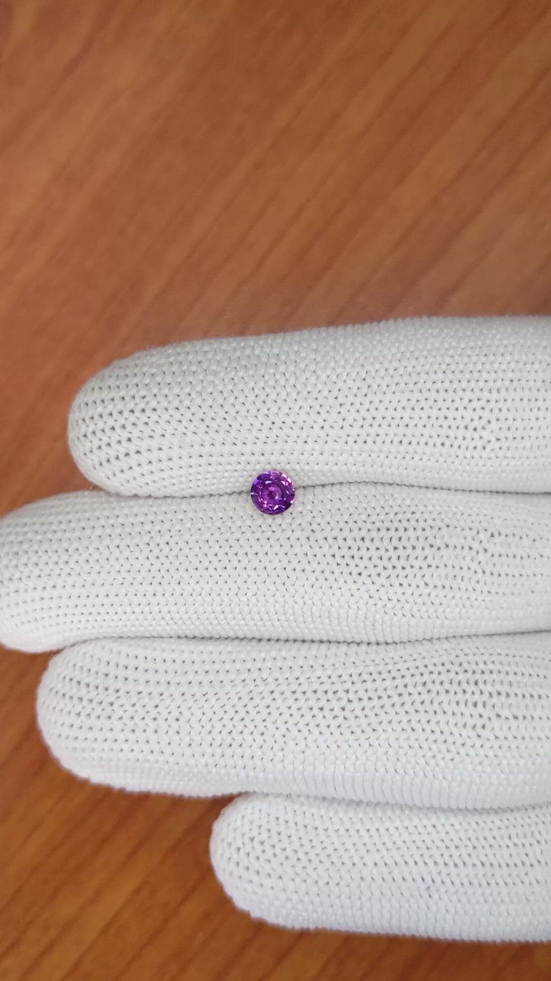 0.42 Ct. Pinkish Purple Sapphire from Ceylon (Sri Lanka) Size Video
