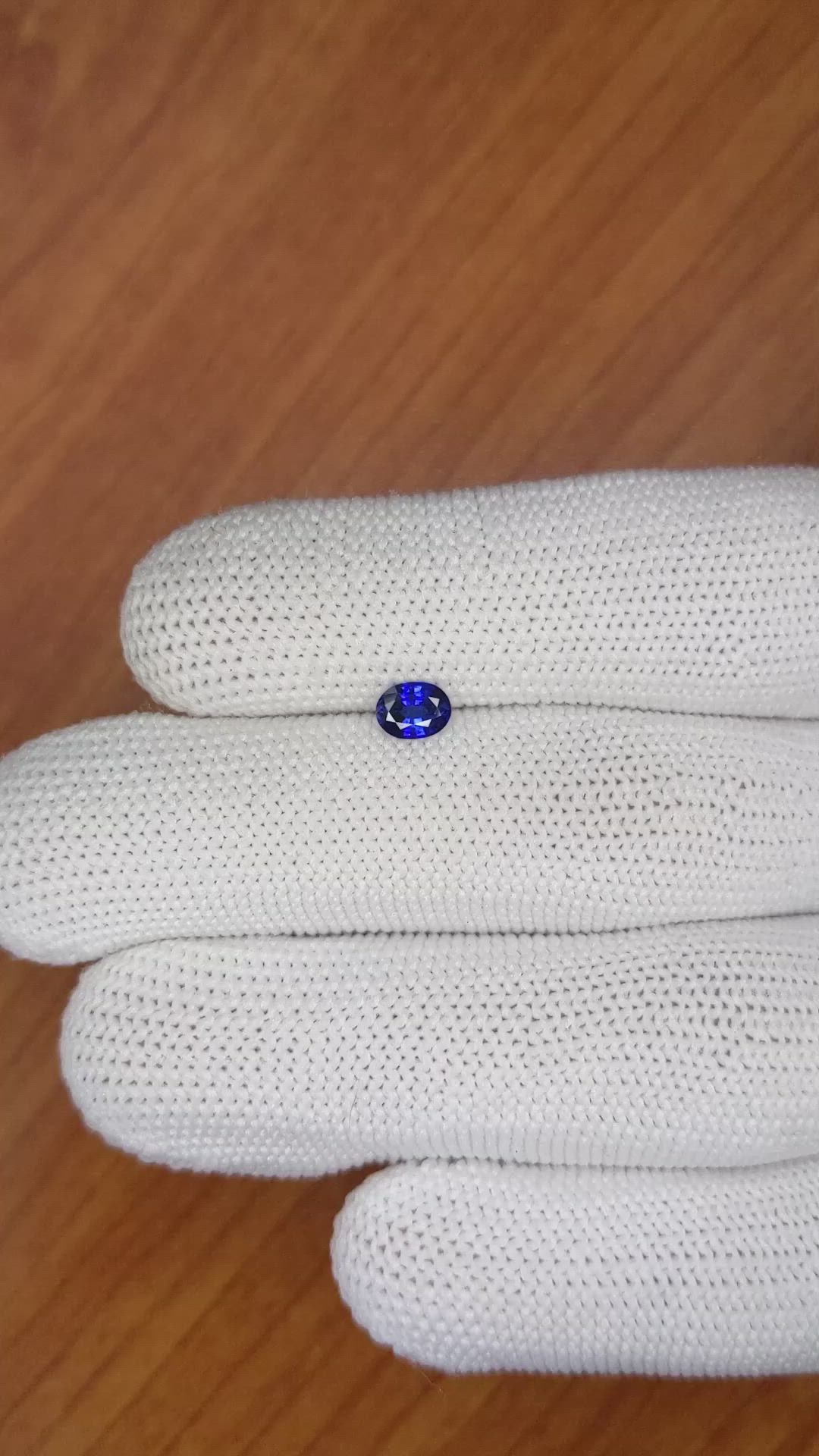 0.47 Ct. Blue Sapphire from Ceylon (Sri Lanka) Size Video