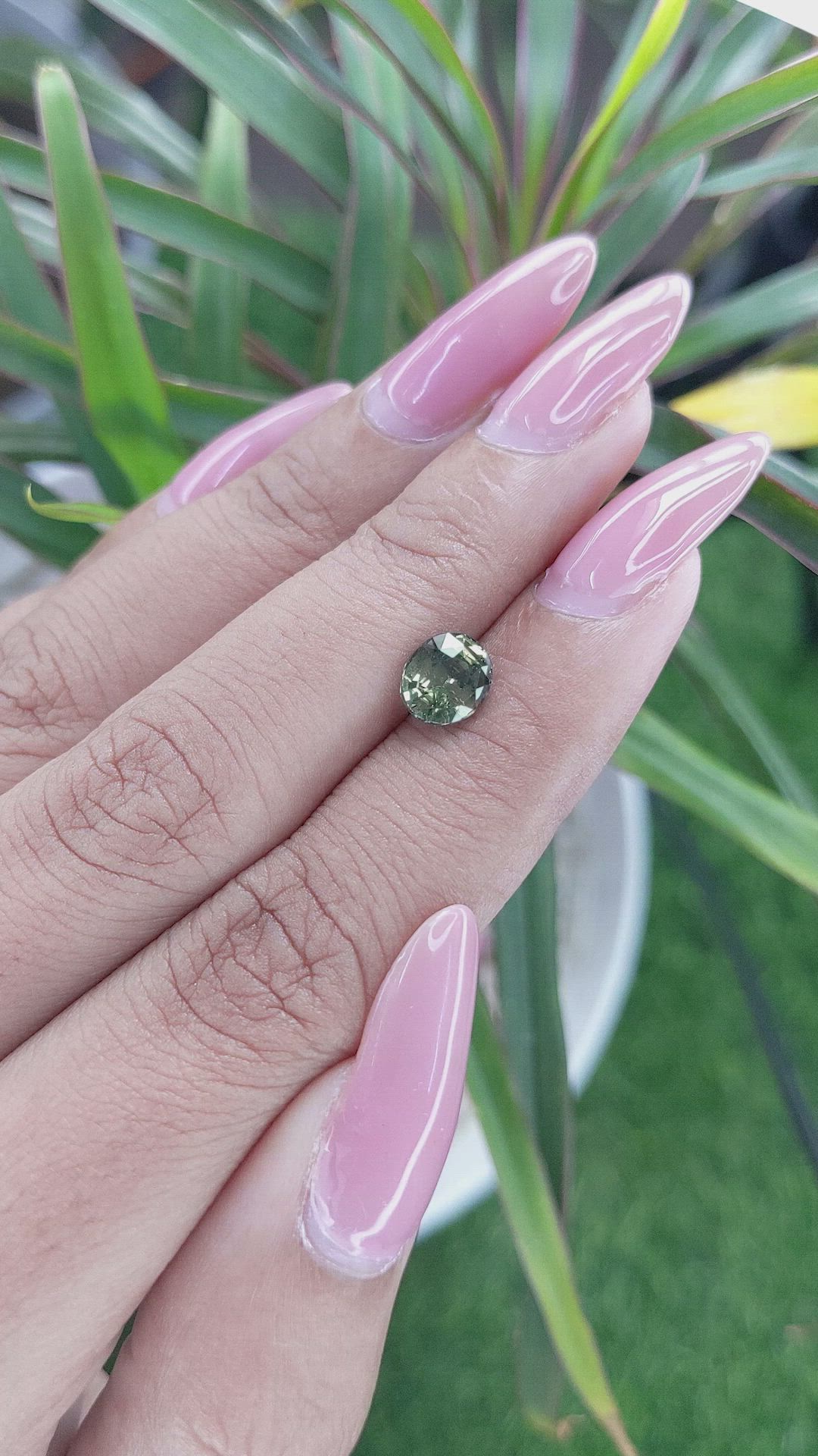 1.54 Ct. Bi Color Sapphire from Tanzania Size Video