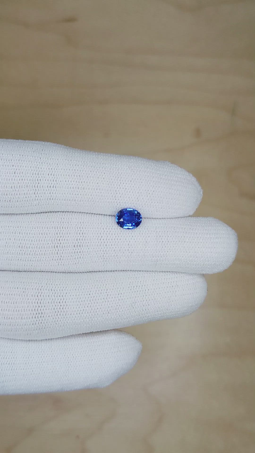 1.10 Ct. Blue Sapphire from Ceylon (Sri Lanka) Size Video