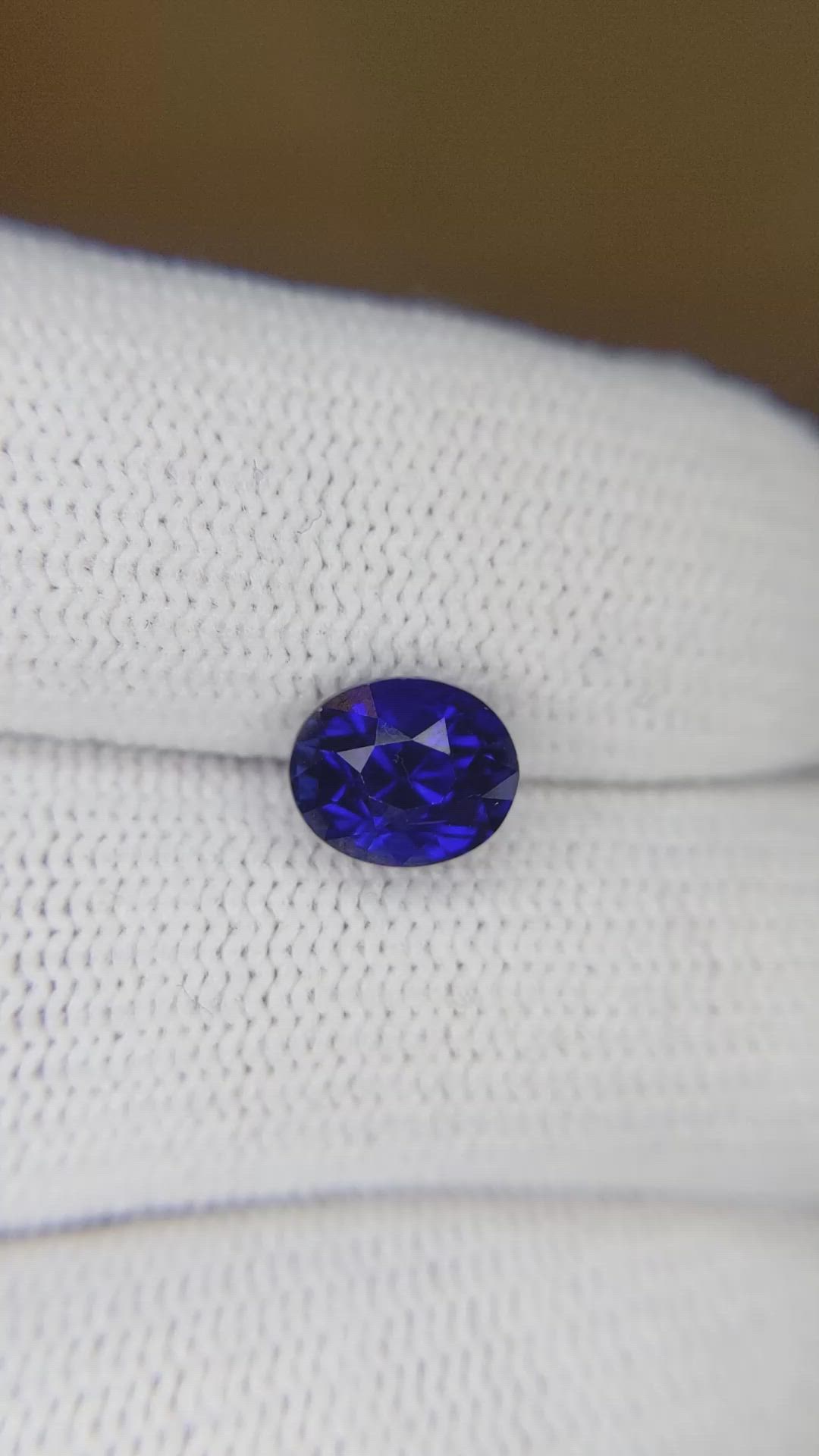 2.01 Ct. Blue Sapphire from Ceylon (Sri Lanka) Size Video