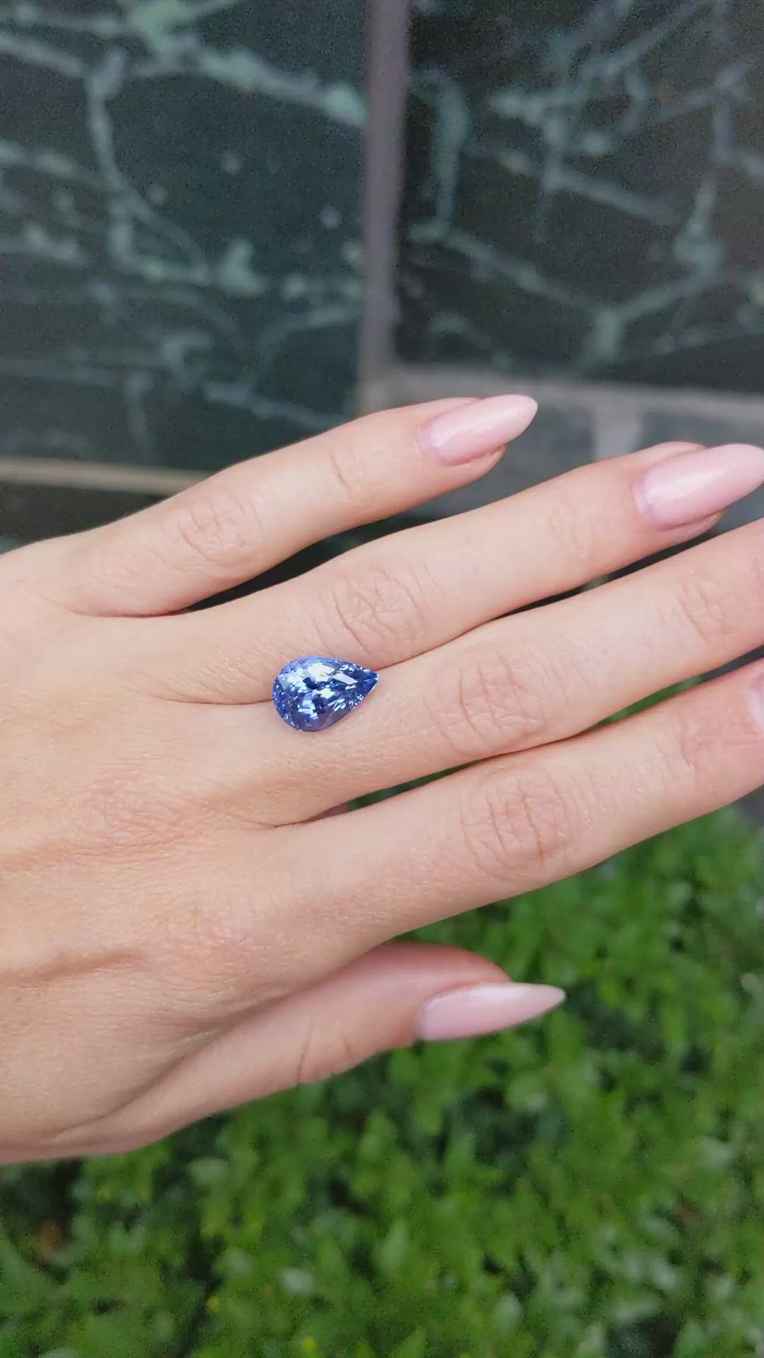 6.03 Ct. Blue Sapphire from Ceylon (Sri Lanka) Size Video