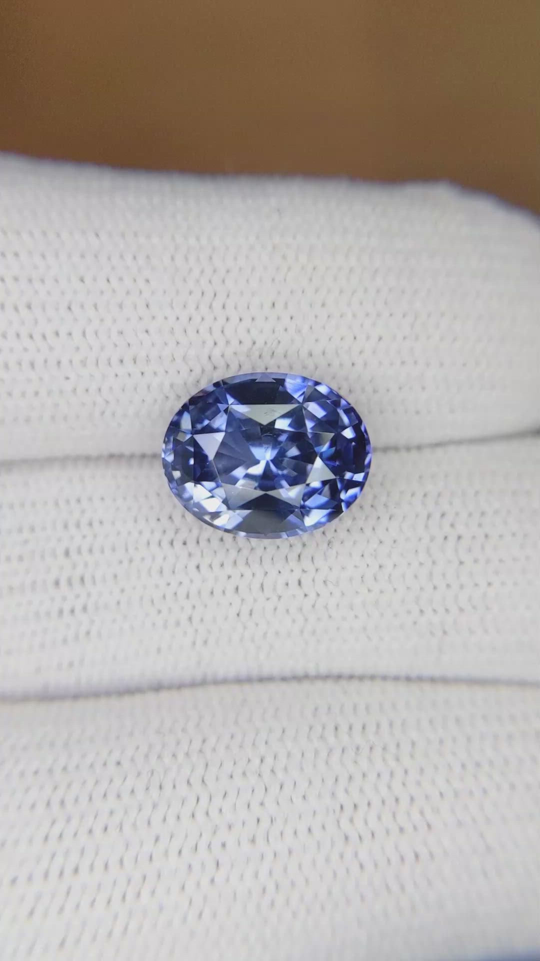 6.02 Ct. Blue Sapphire from Ceylon (Sri Lanka) Size Video