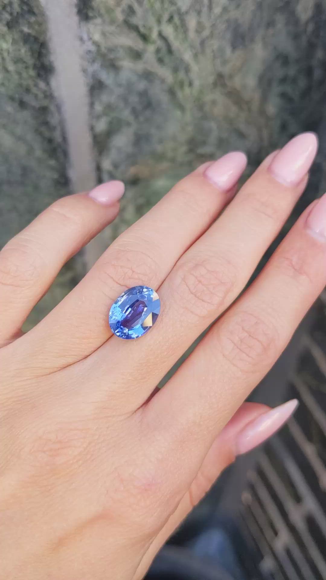 6.02 Ct. Blue Sapphire from Ceylon (Sri Lanka) Size Video