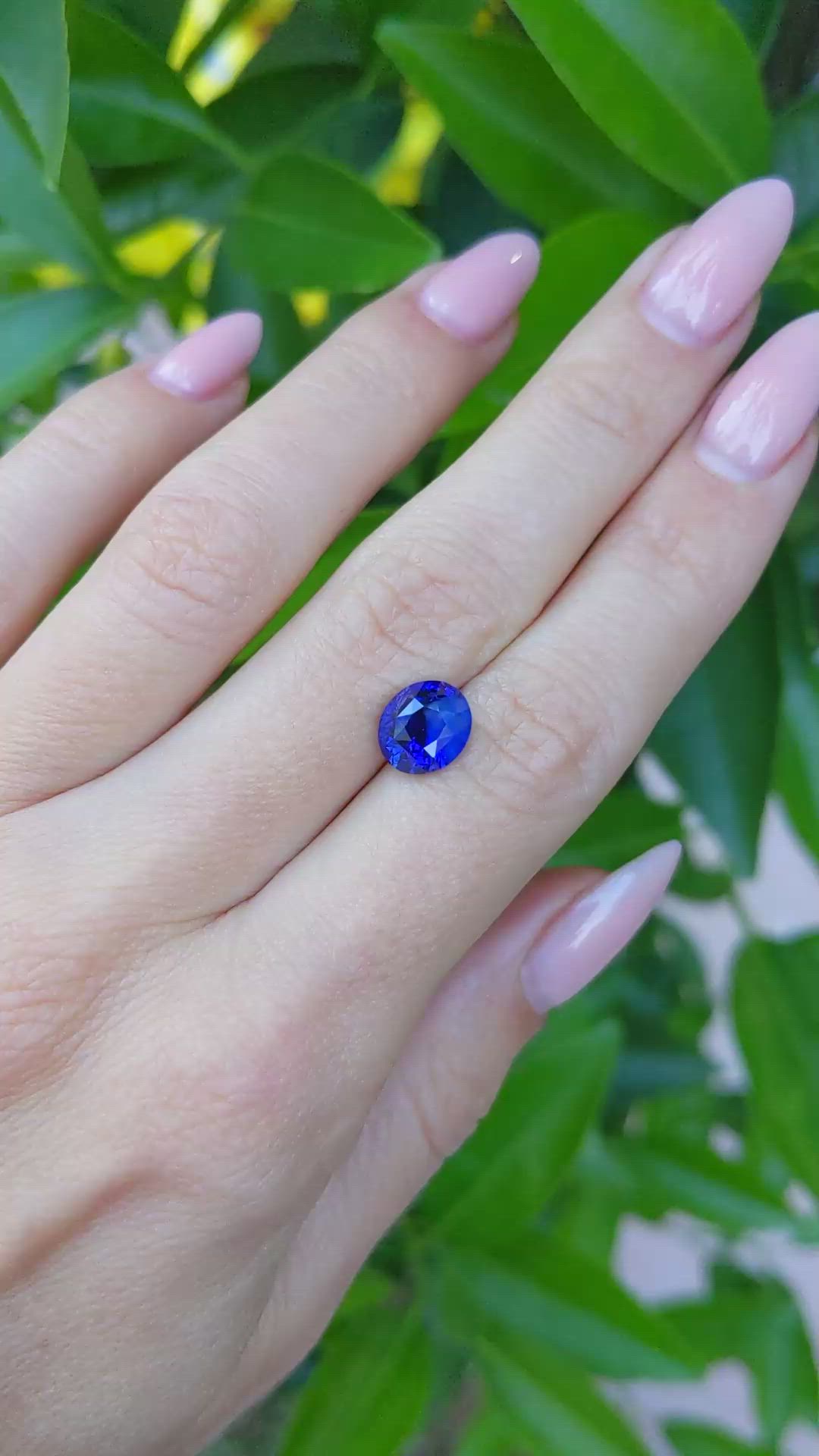 3.56 Ct. Blue Sapphire from Ceylon (Sri Lanka) Size Video