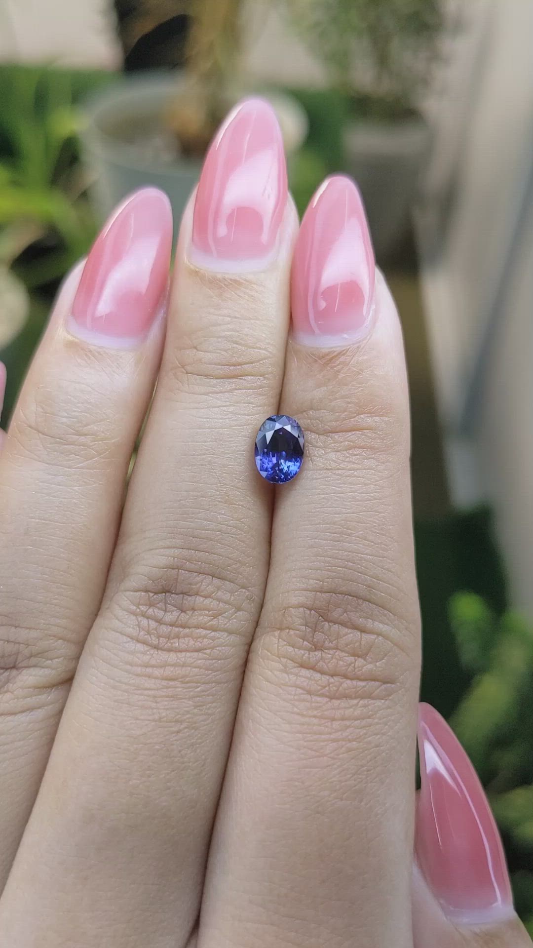 1.38 Ct. Blue Sapphire from Ceylon (Sri Lanka) Size Video