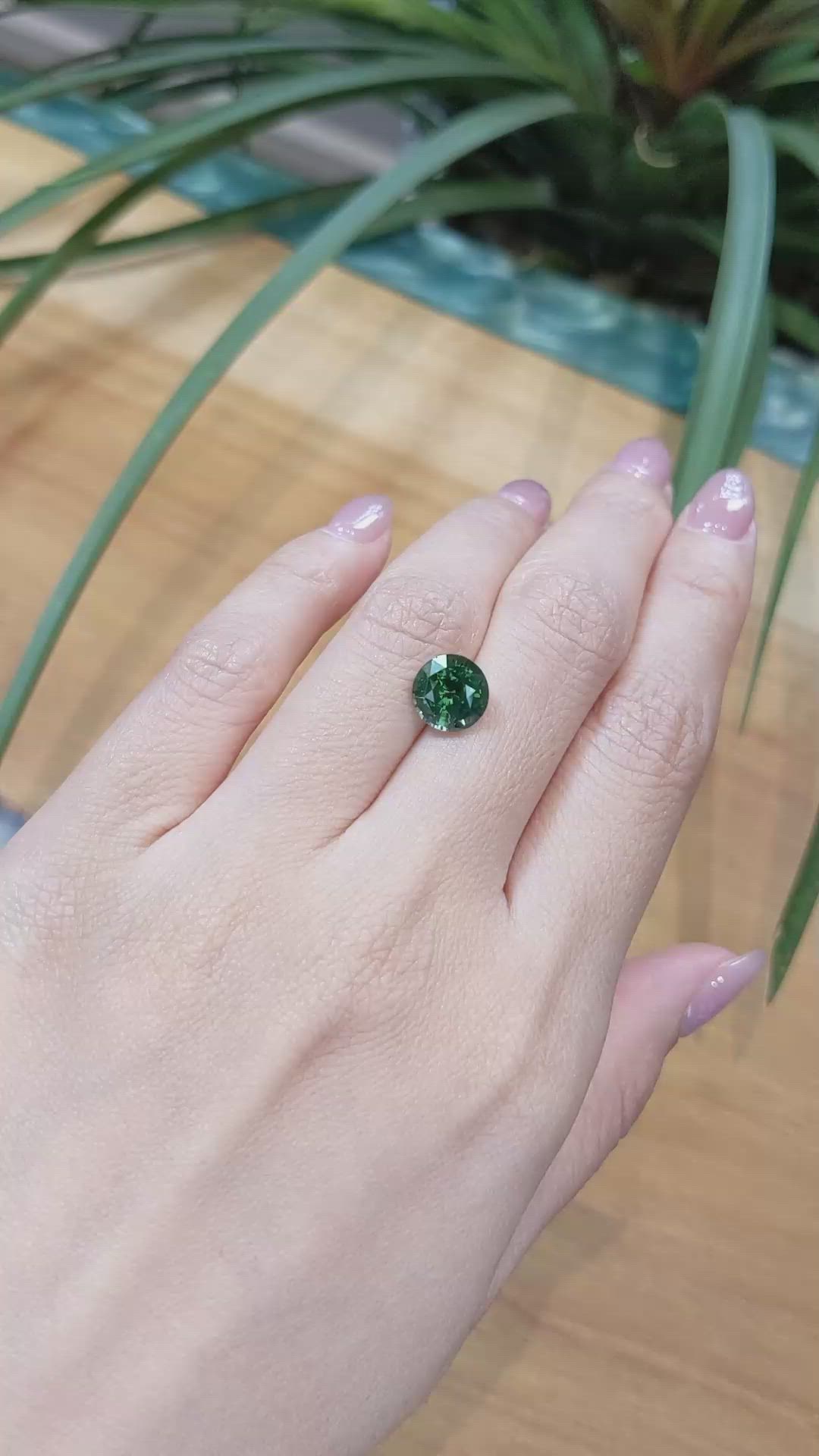 4.00 Ct. Green Sapphire from Madagascar Size Video