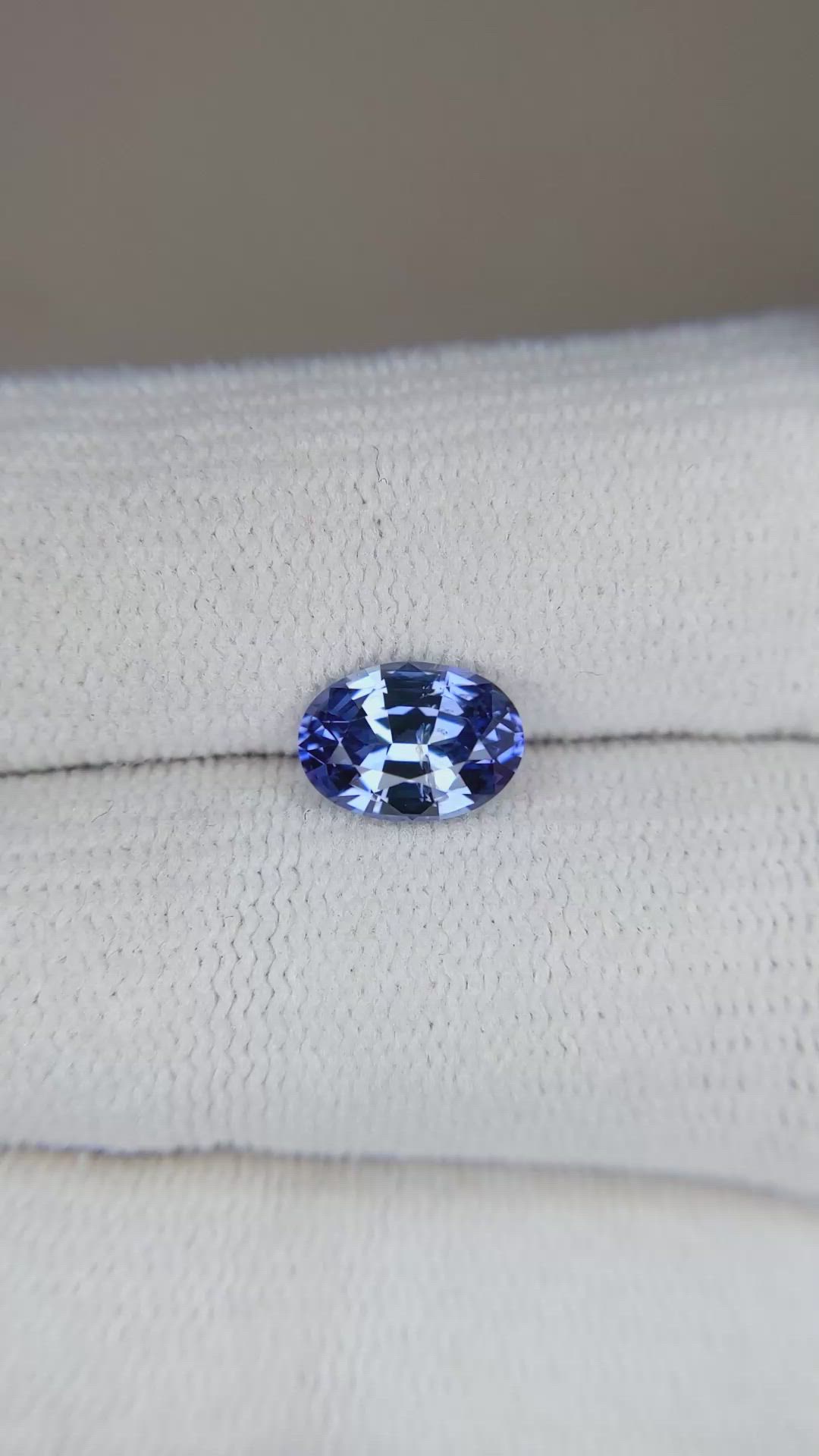 1.40 Ct. Blue Sapphire from Ceylon (Sri Lanka) Size Video