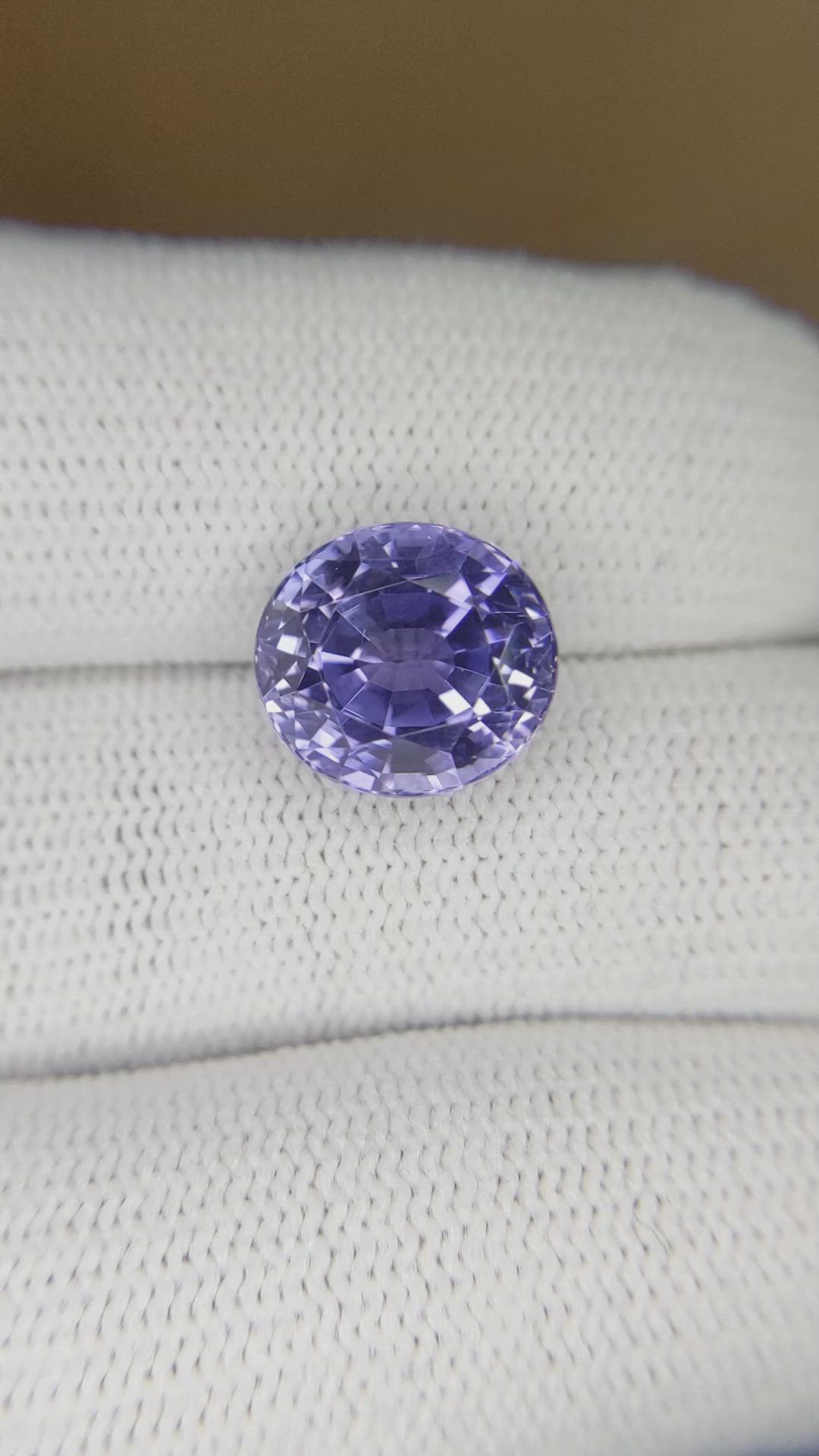 6.71 Ct. Purple Sapphire from Ceylon (Sri Lanka) Size Video